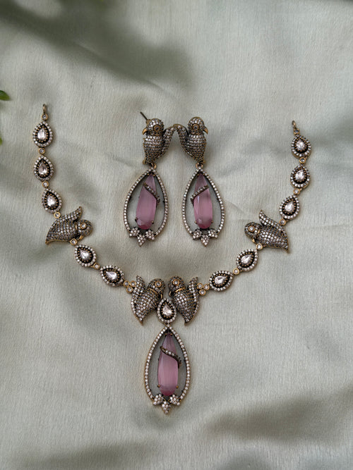 Arha AD Necklace
