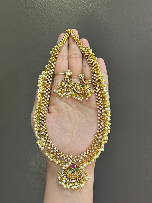 AD Guttapusalu Short Haaram