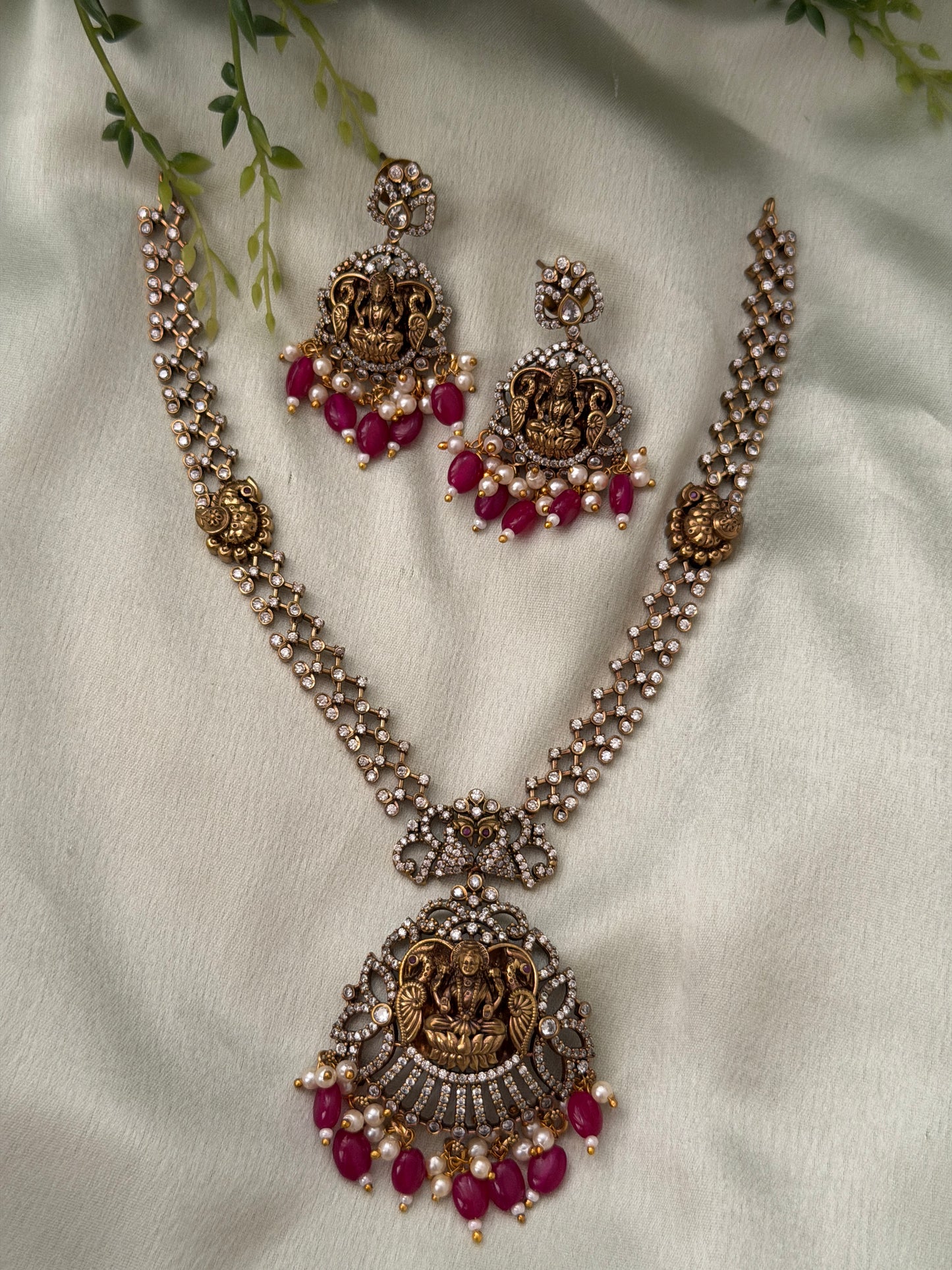 Sureshika AD Necklace