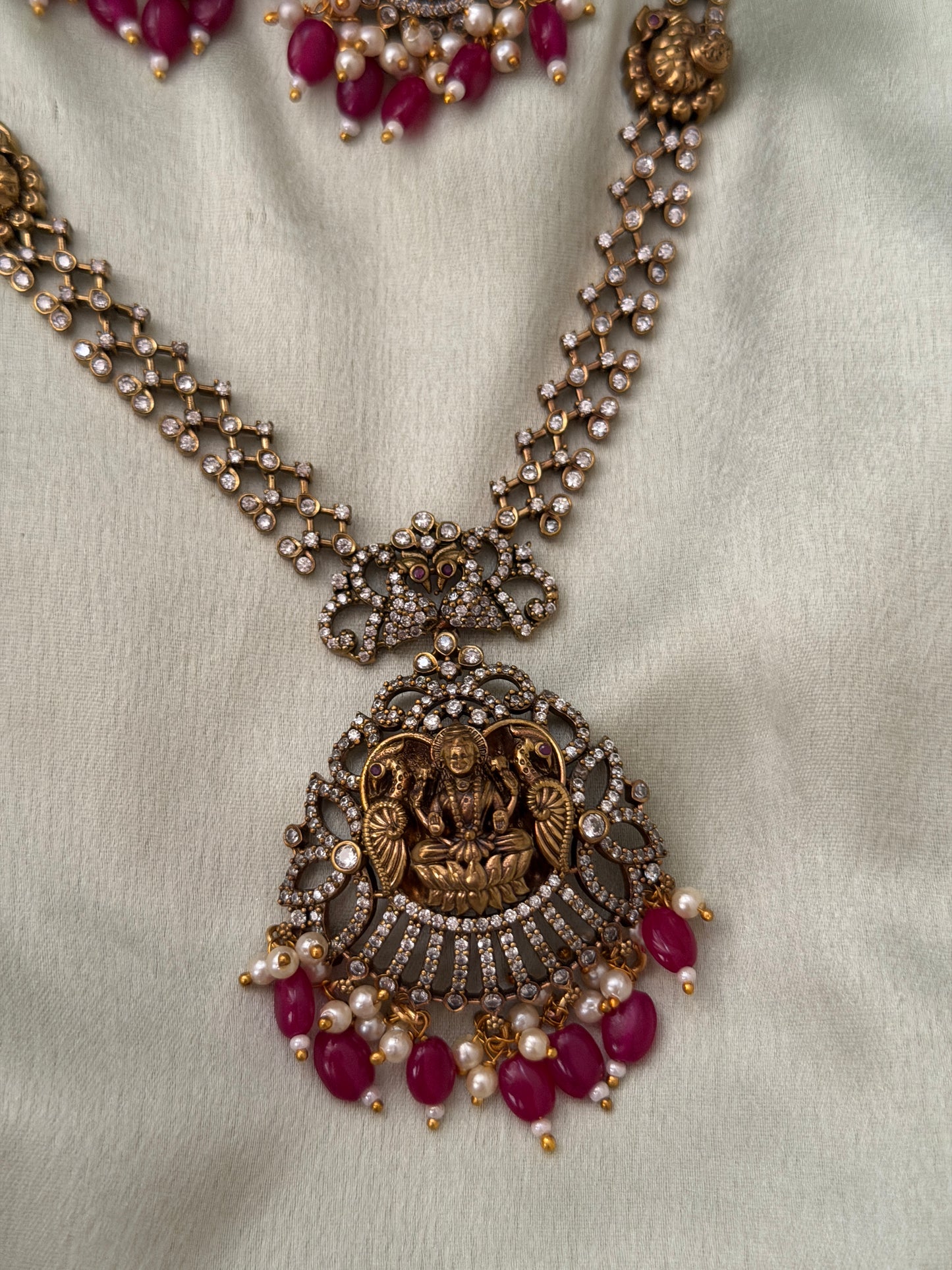Sureshika AD Necklace