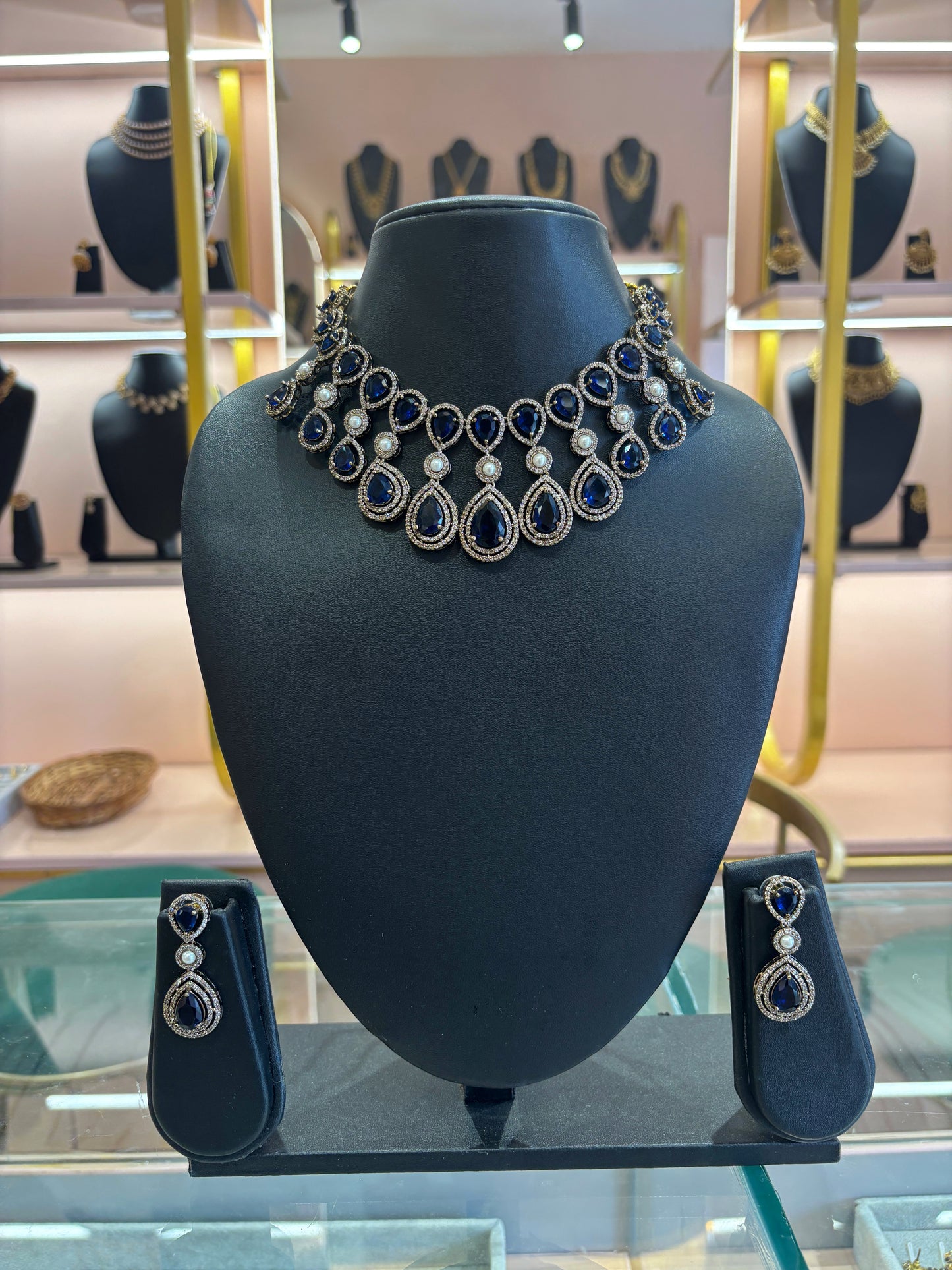 Nitya Victorian Necklace