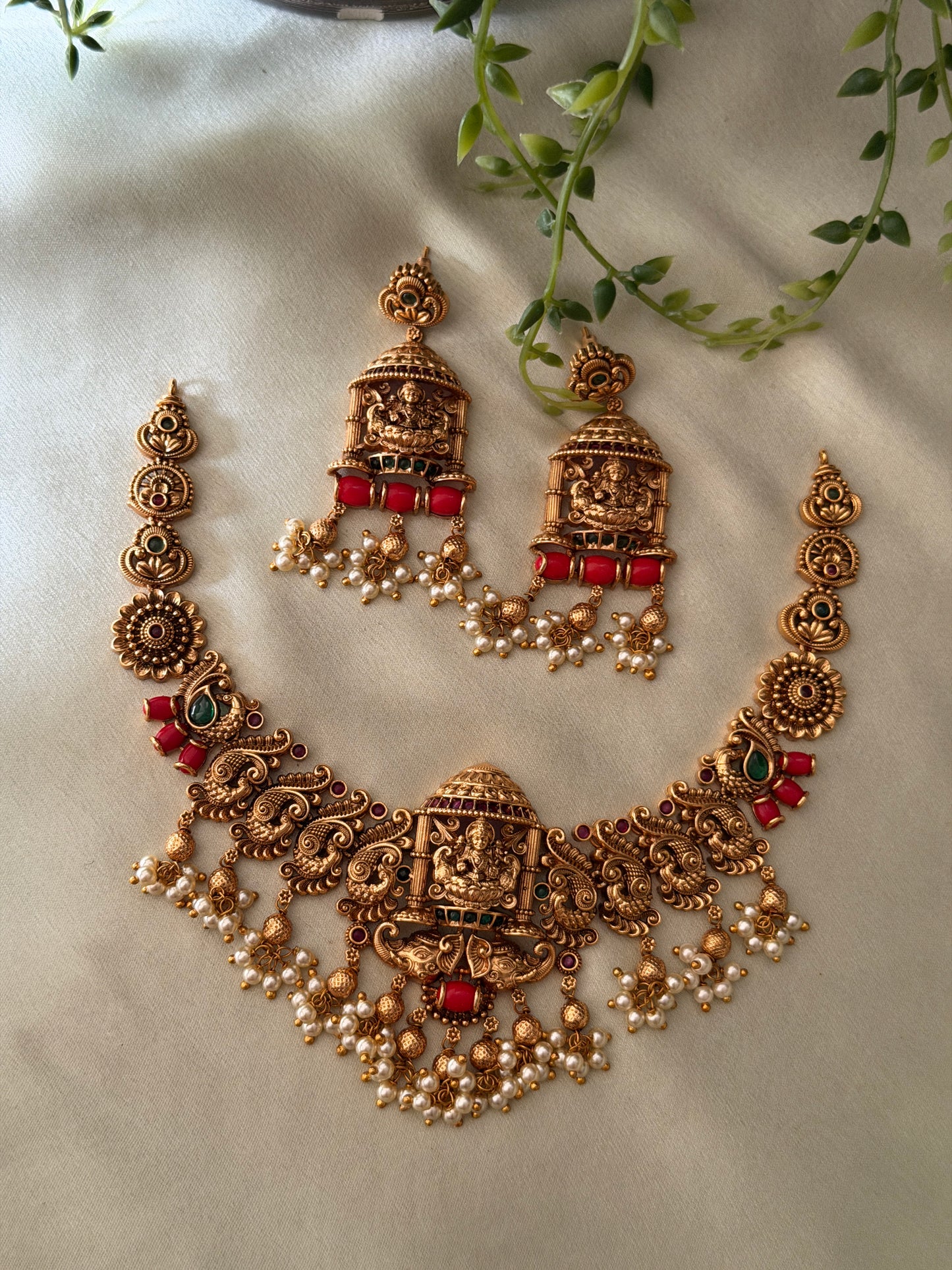 Coral vidyaksha Necklace