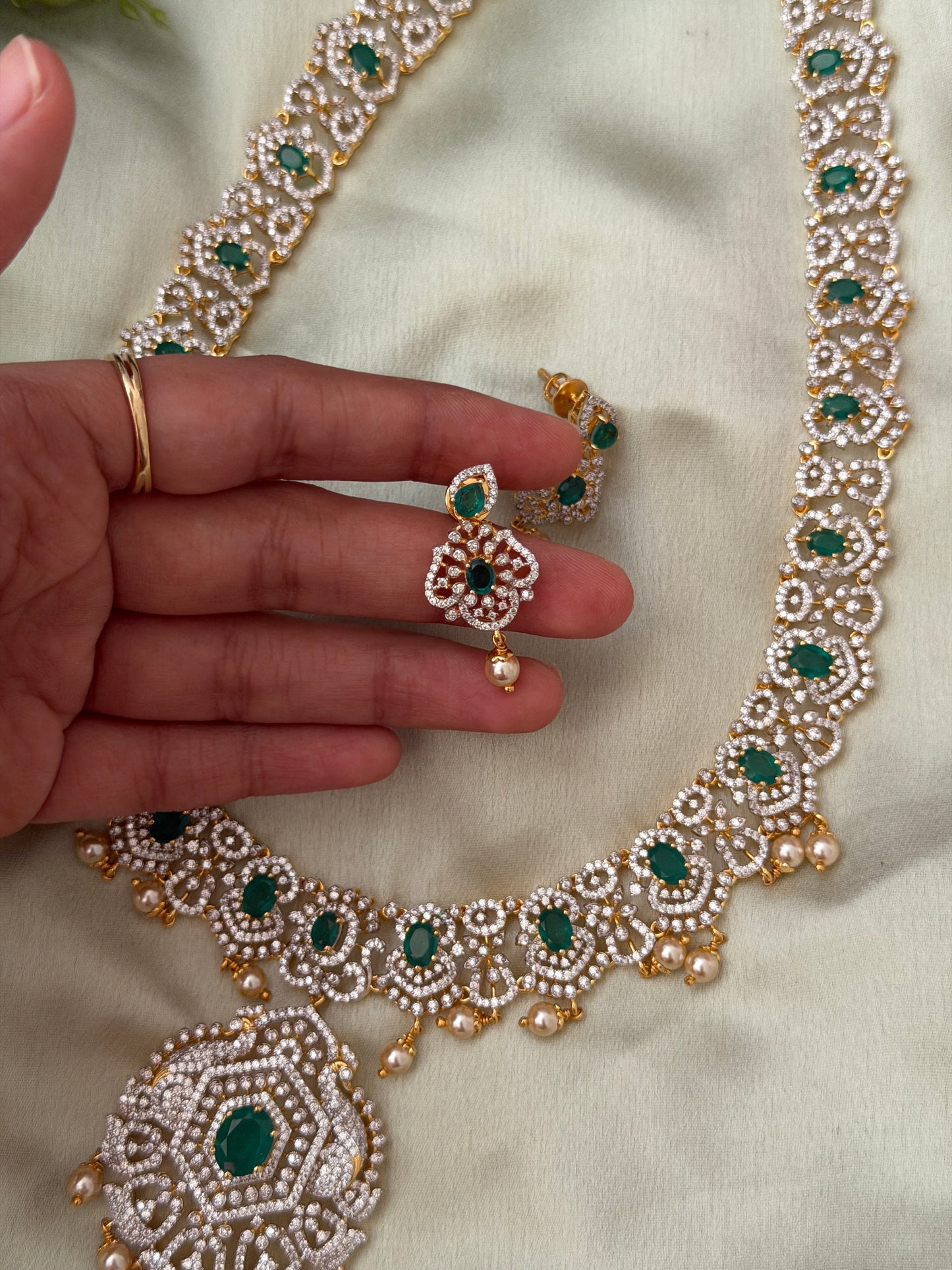 Allure 92.5 Silver Diamond Haaram
