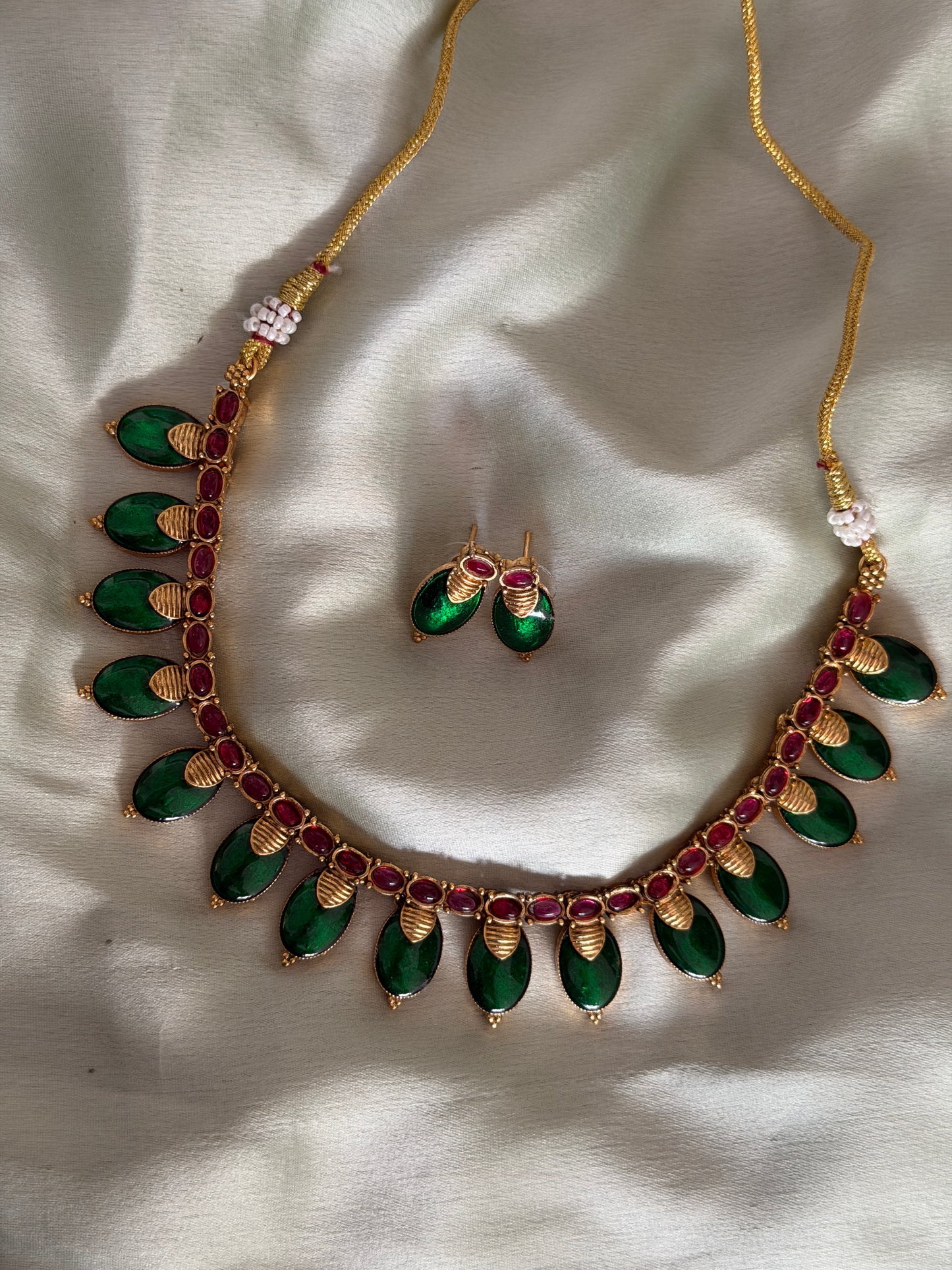 Leaf Palakka Necklace