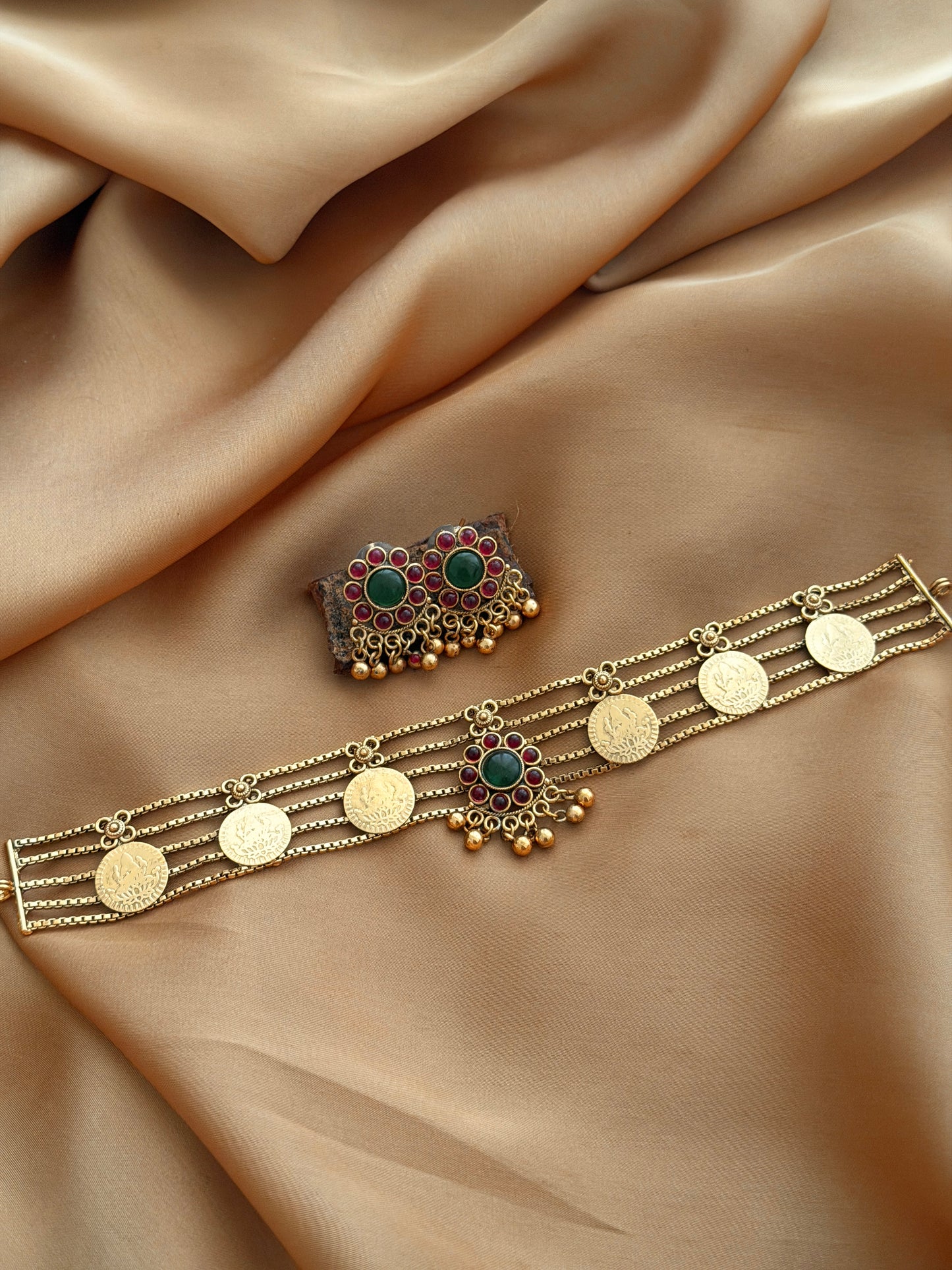 Coin x Kempu Choker