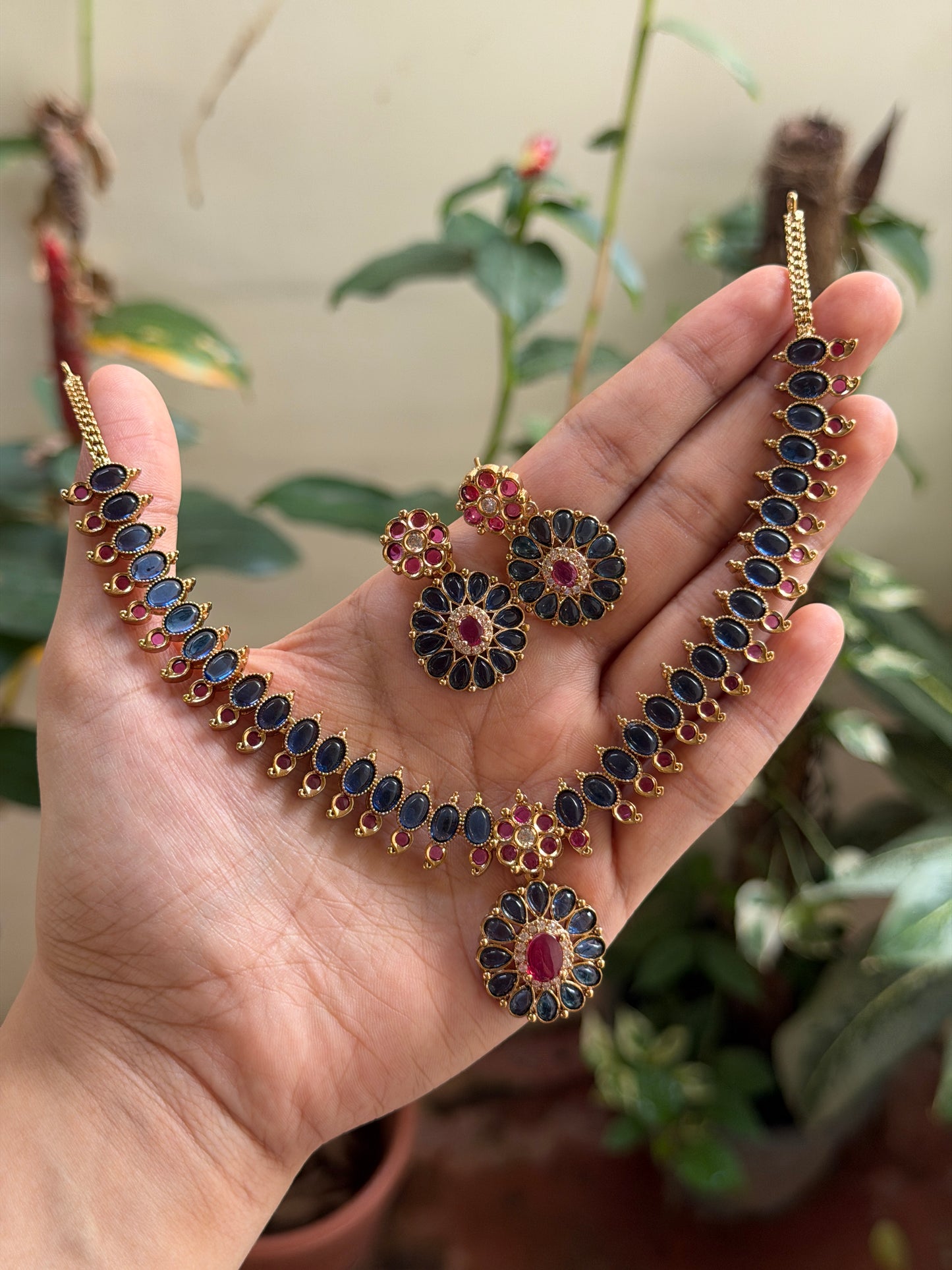 Blue Kempu Attigai