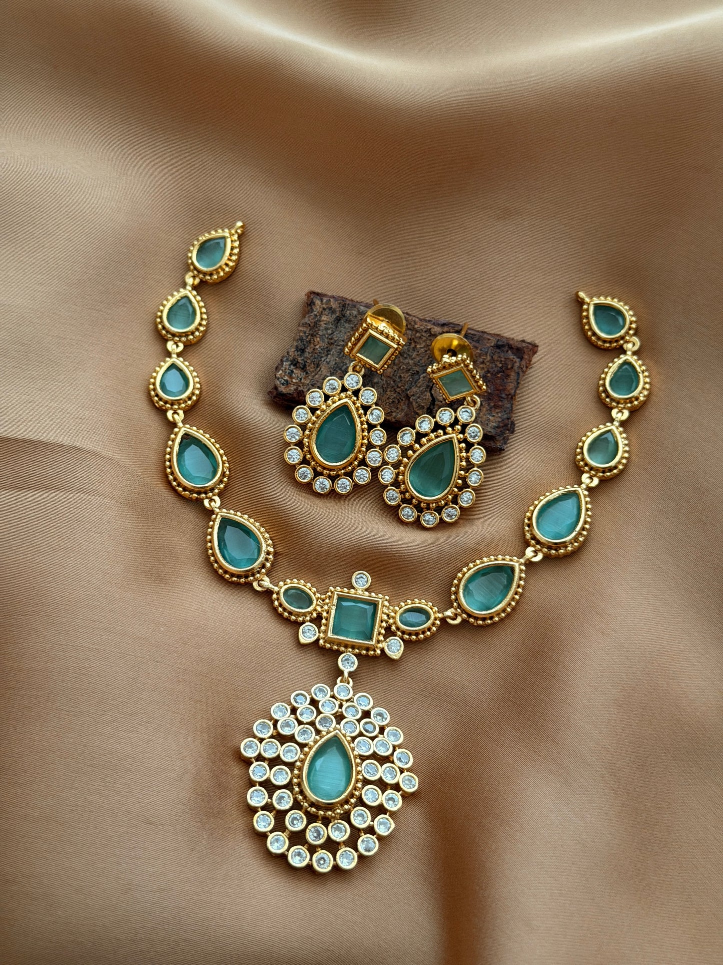 Jyothika Inspired Premium (Short)