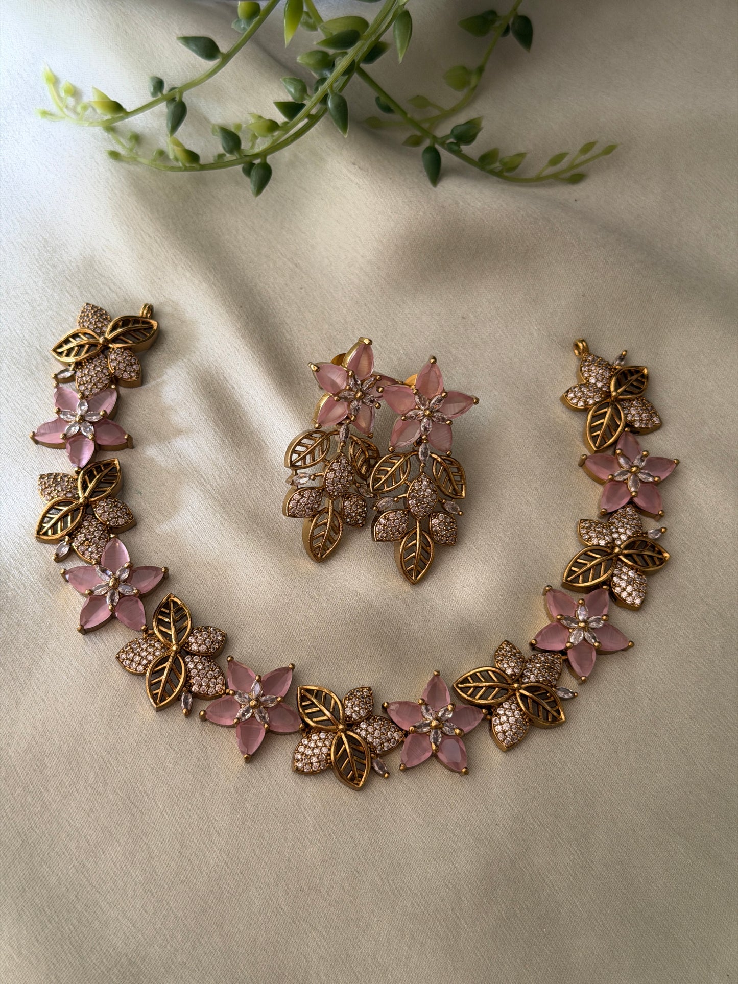 AD Flower Necklace