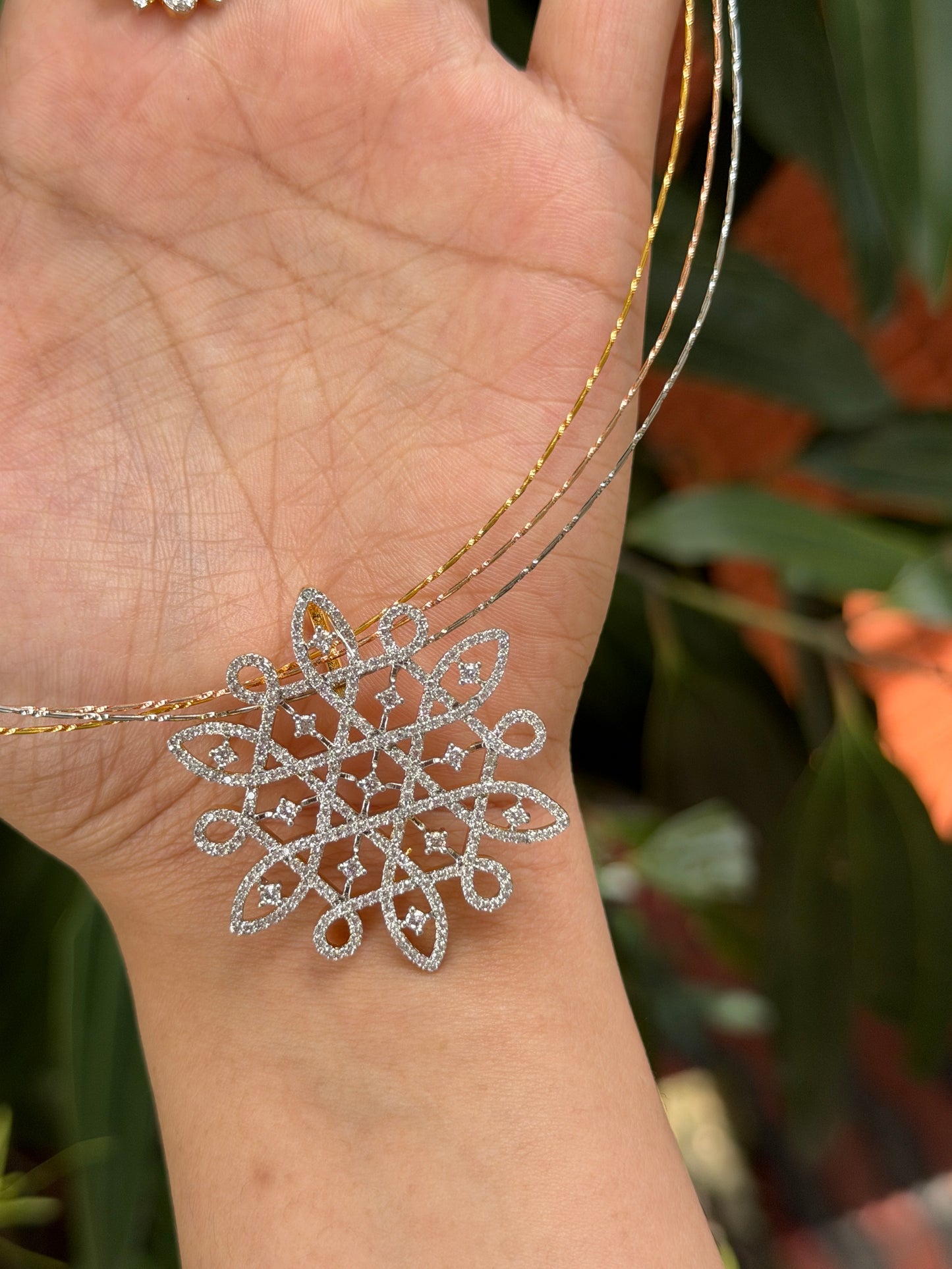 Kolam Diamond Pendant Choker