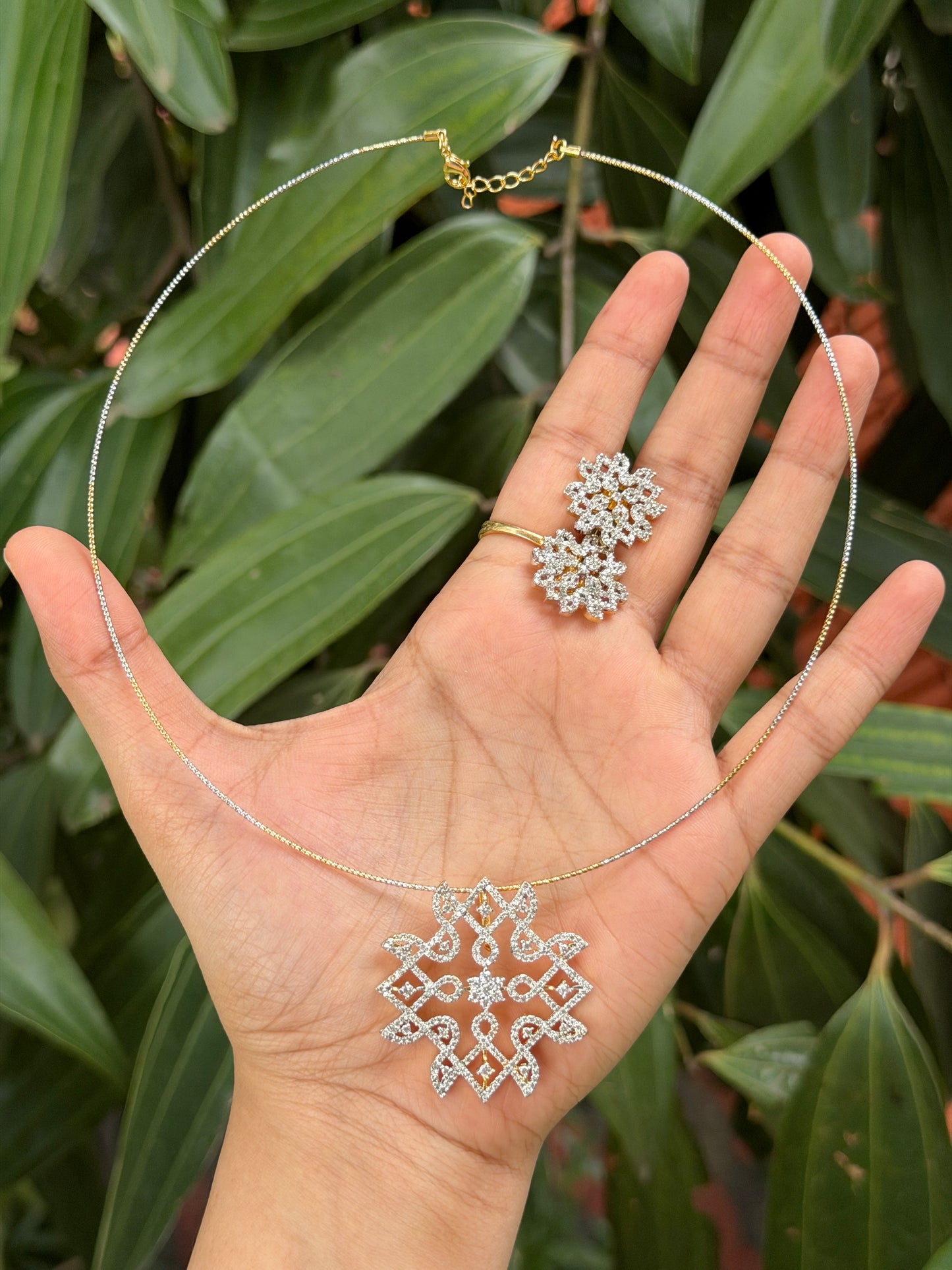 Kolam Diamond Pendant Choker