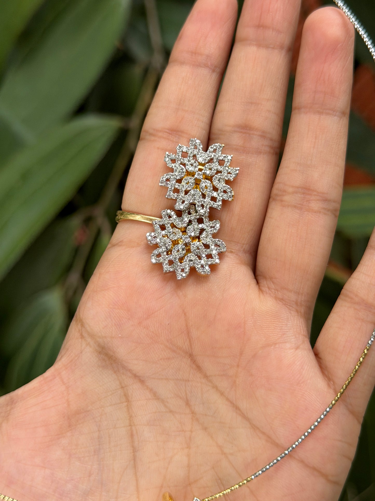 Kolam Diamond Pendant Choker