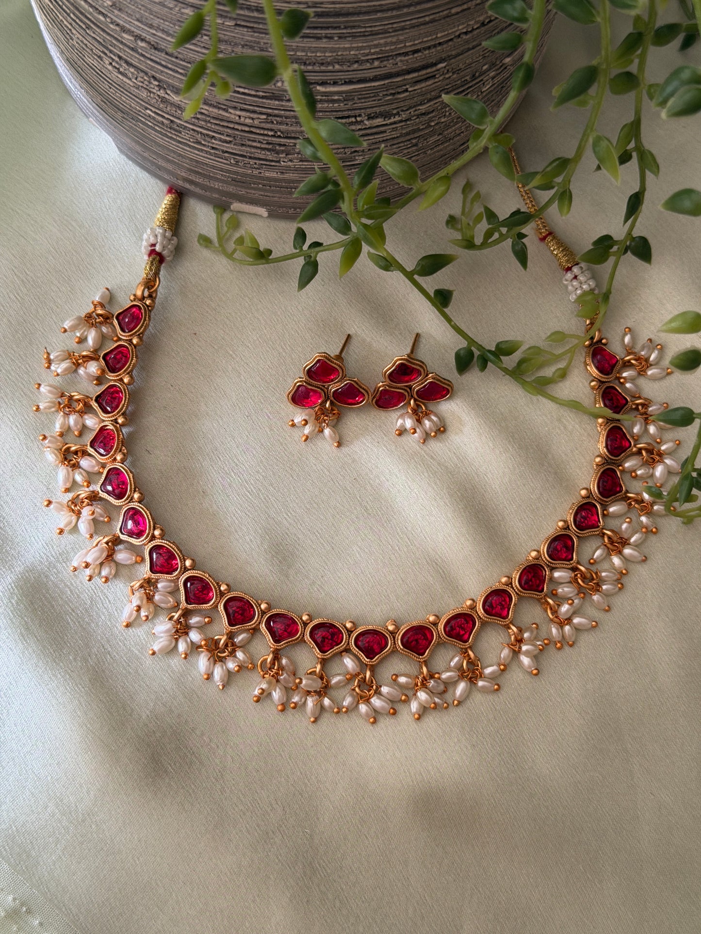 Sulfa Rice Pearl Necklace