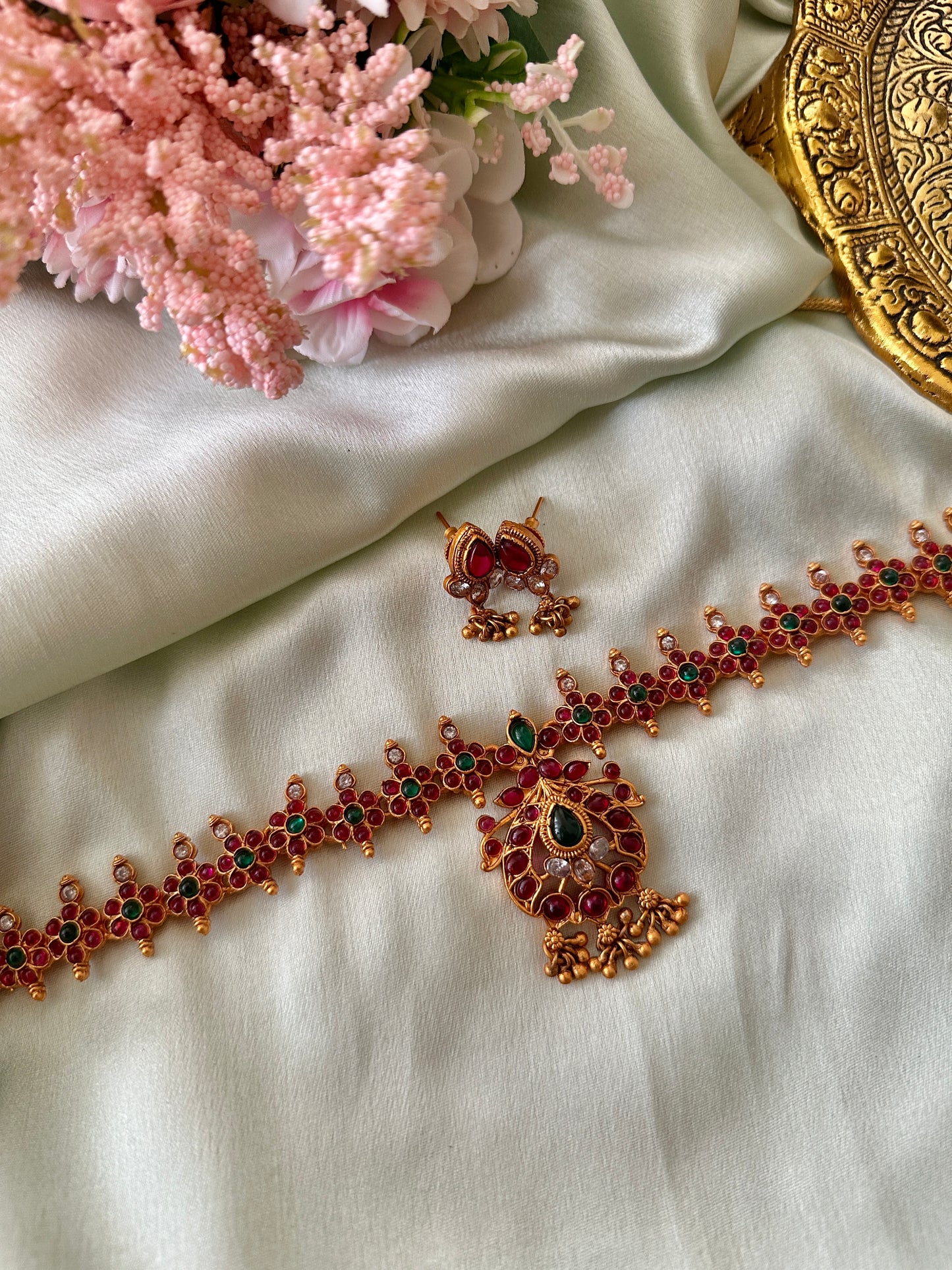 Nayana Kemp Necklace
