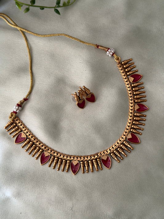 Petal x Mullamottu Necklace