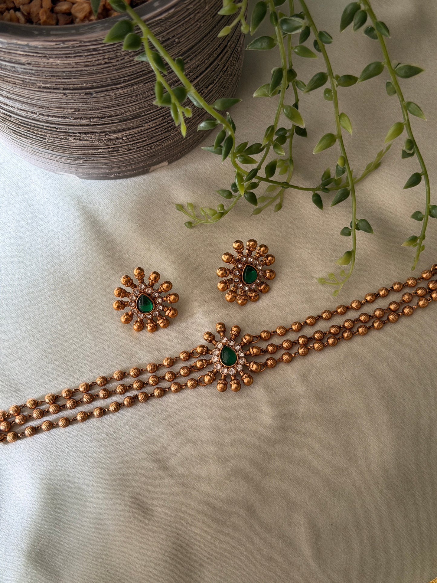 Heshma Three Line Choker