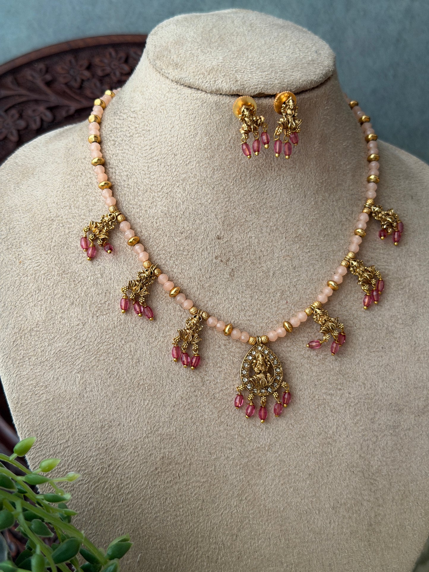Pastel Pink Beaded Chain set