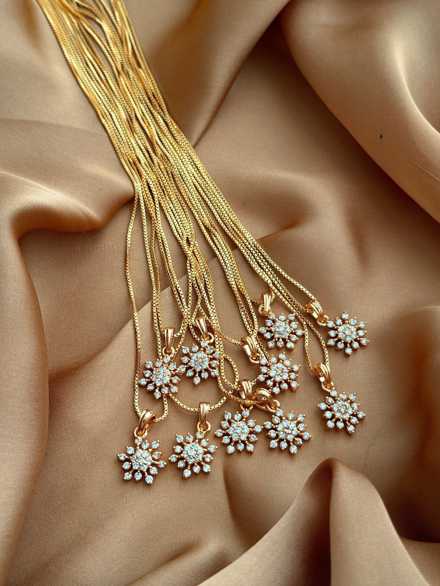 Diamond locket with Gold Chain