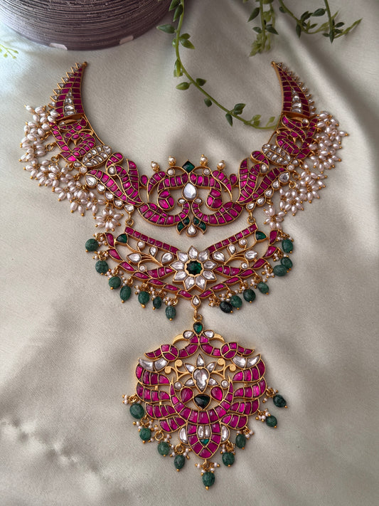 Thennal Jadau Guttapusalu Necklace