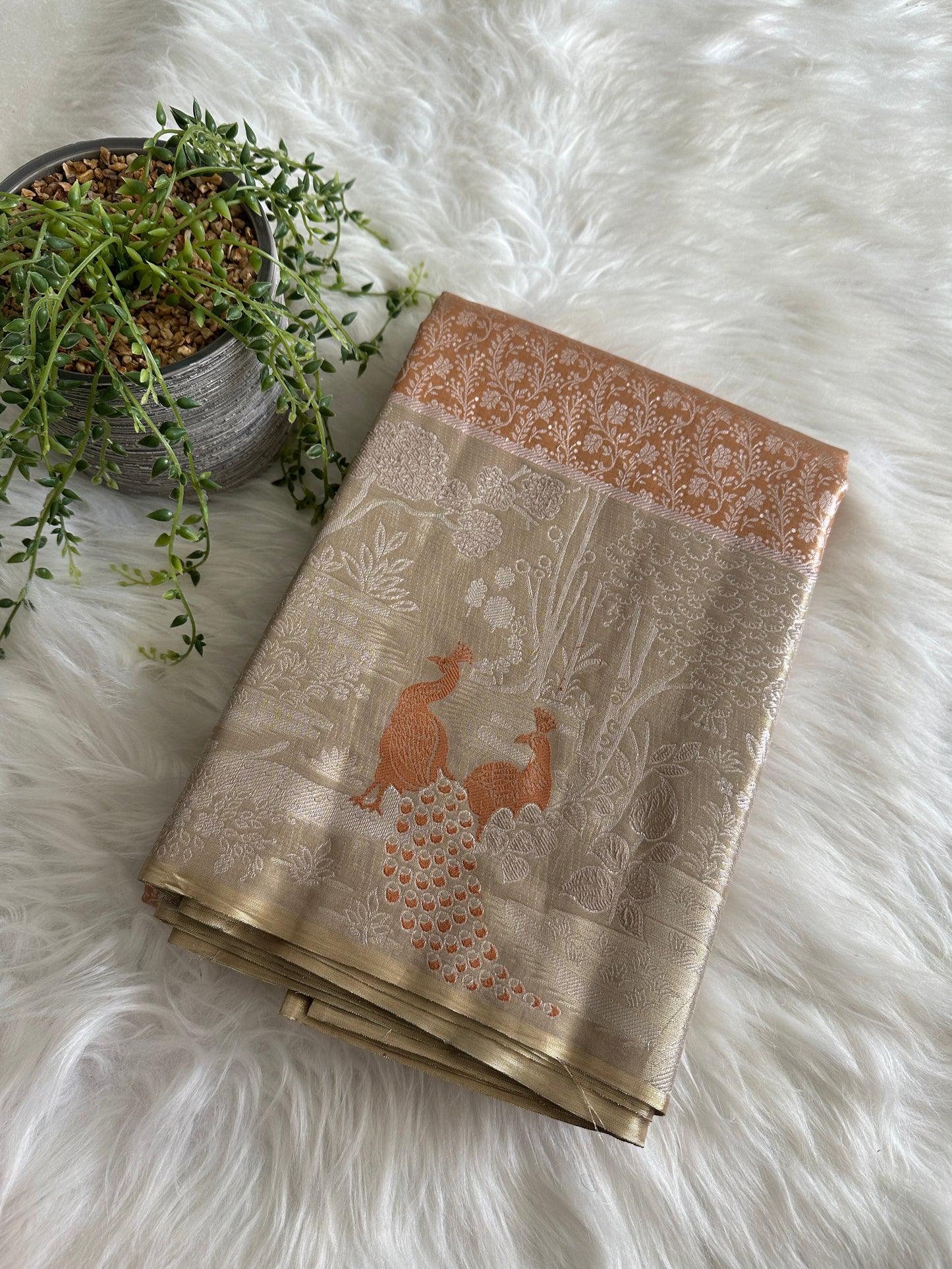 Designer Peacock Semi Kanchivaram Tissue Pattu Saree v1.0