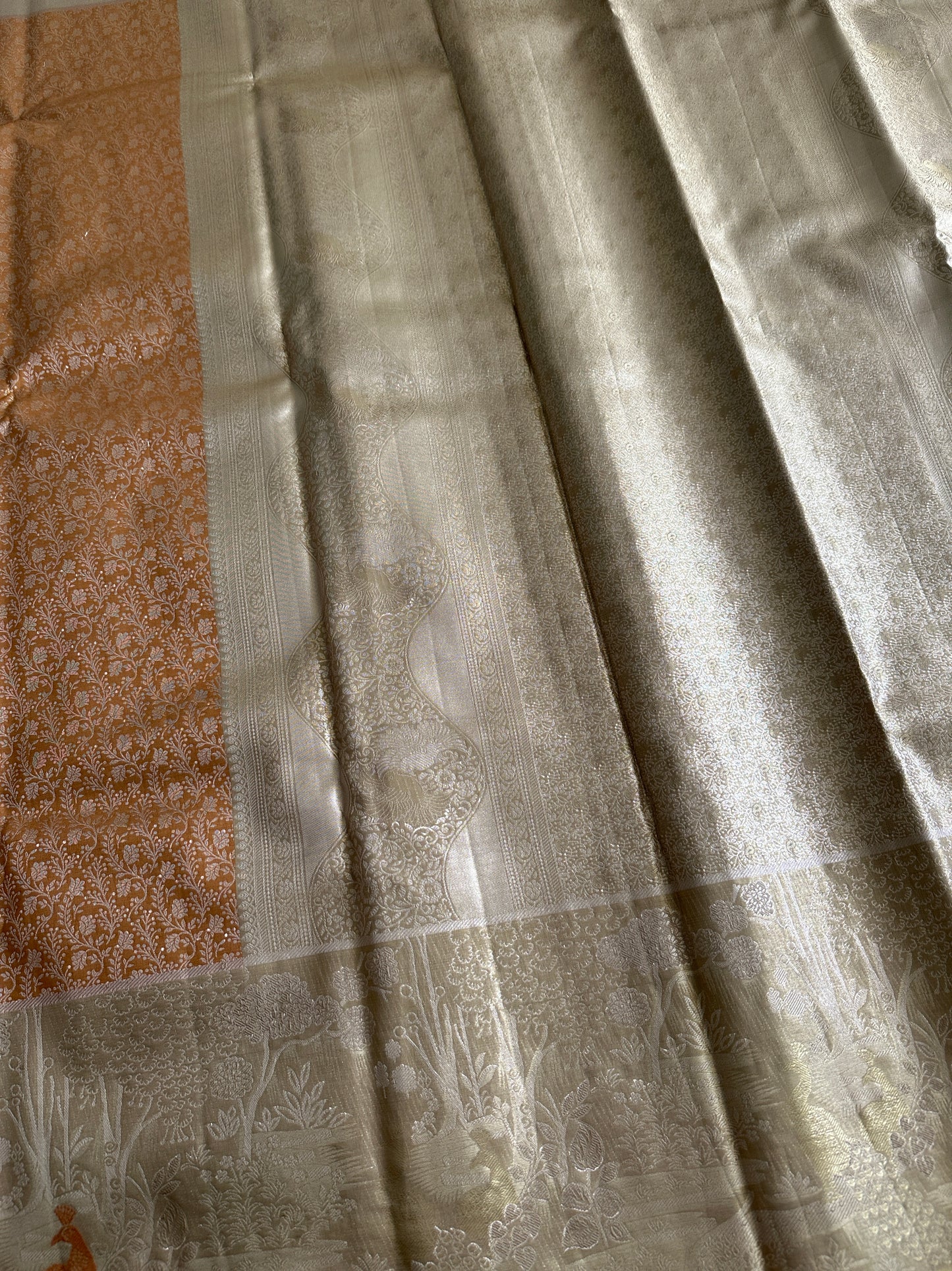 Designer Peacock Semi Kanchivaram Tissue Pattu Saree v1.0