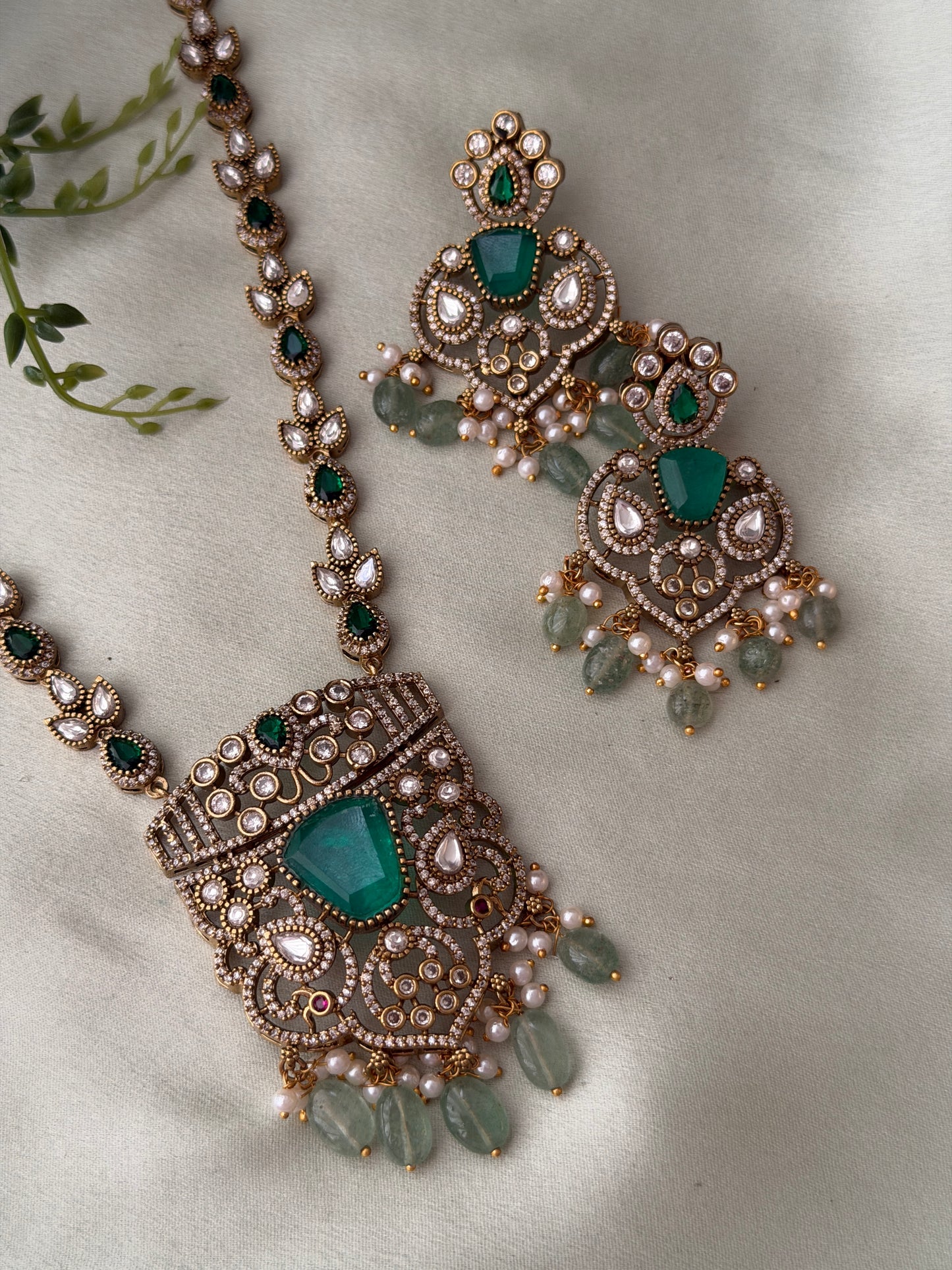 Pankaja Doublet Stone Necklace