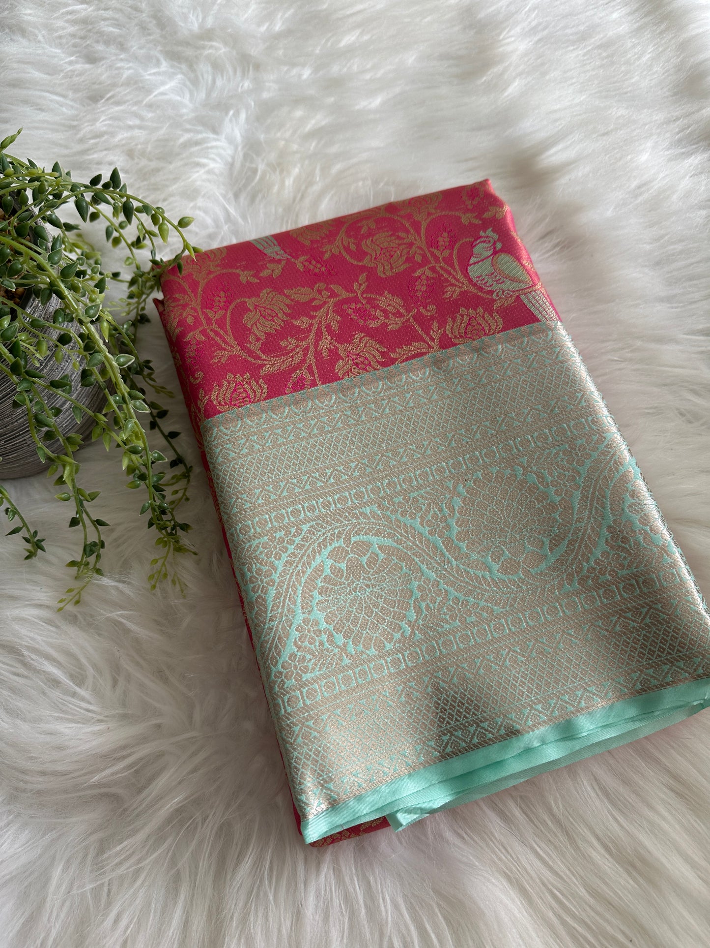 Berrylush Parrot Semi Kanchivaram Tissue Pattu