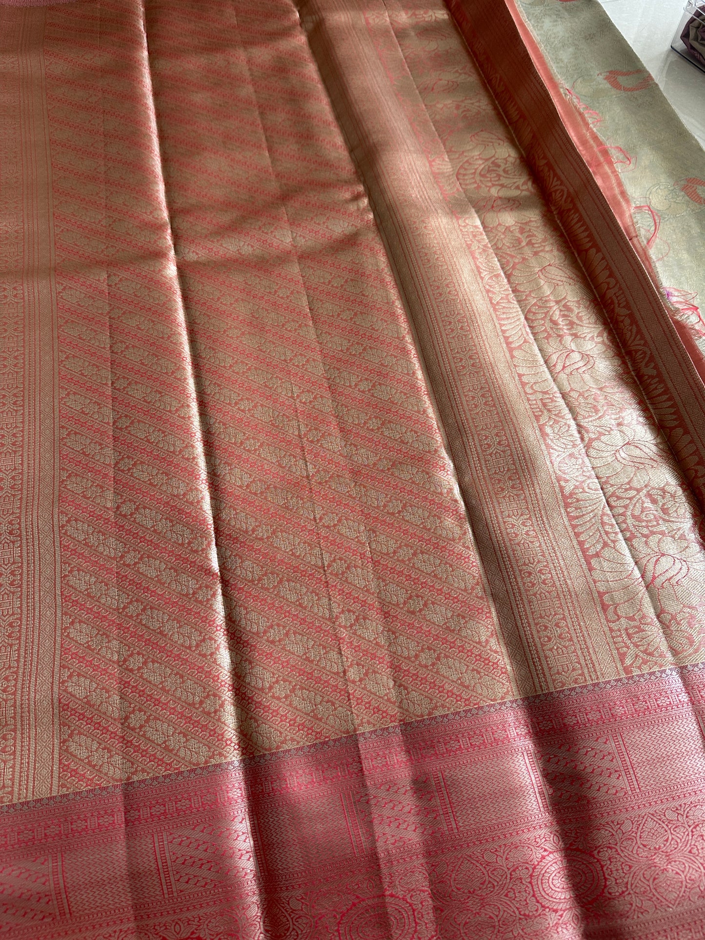 Light Pastel Semi Kanchivaram Tissue Pattu