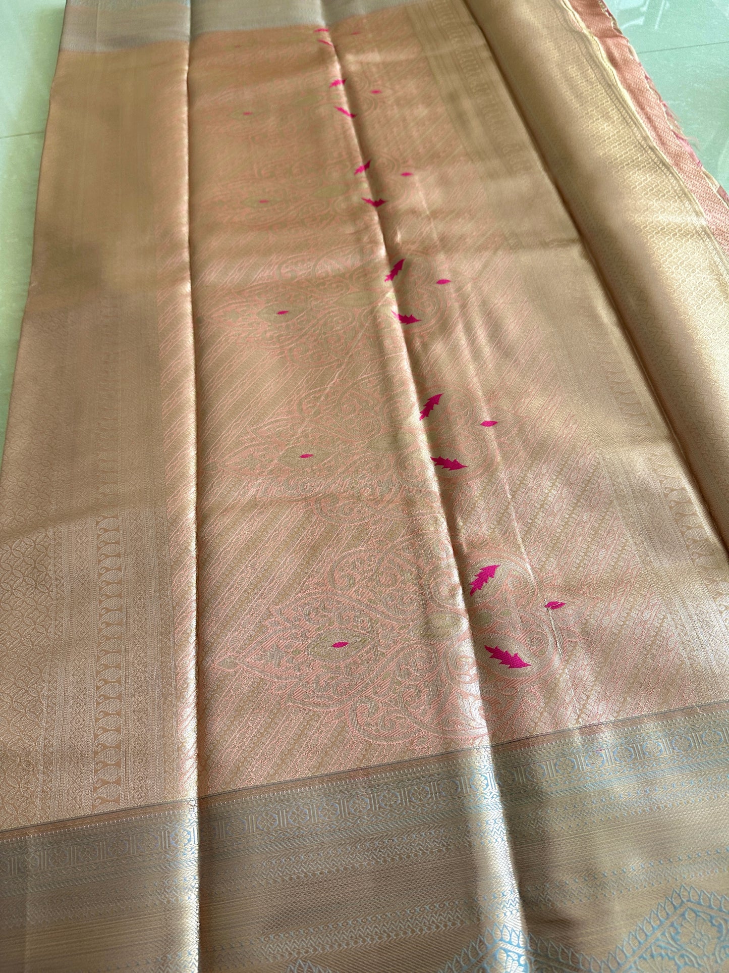 Geometrical Semi Kanchivaram Tissue Pattu Saree v2.0