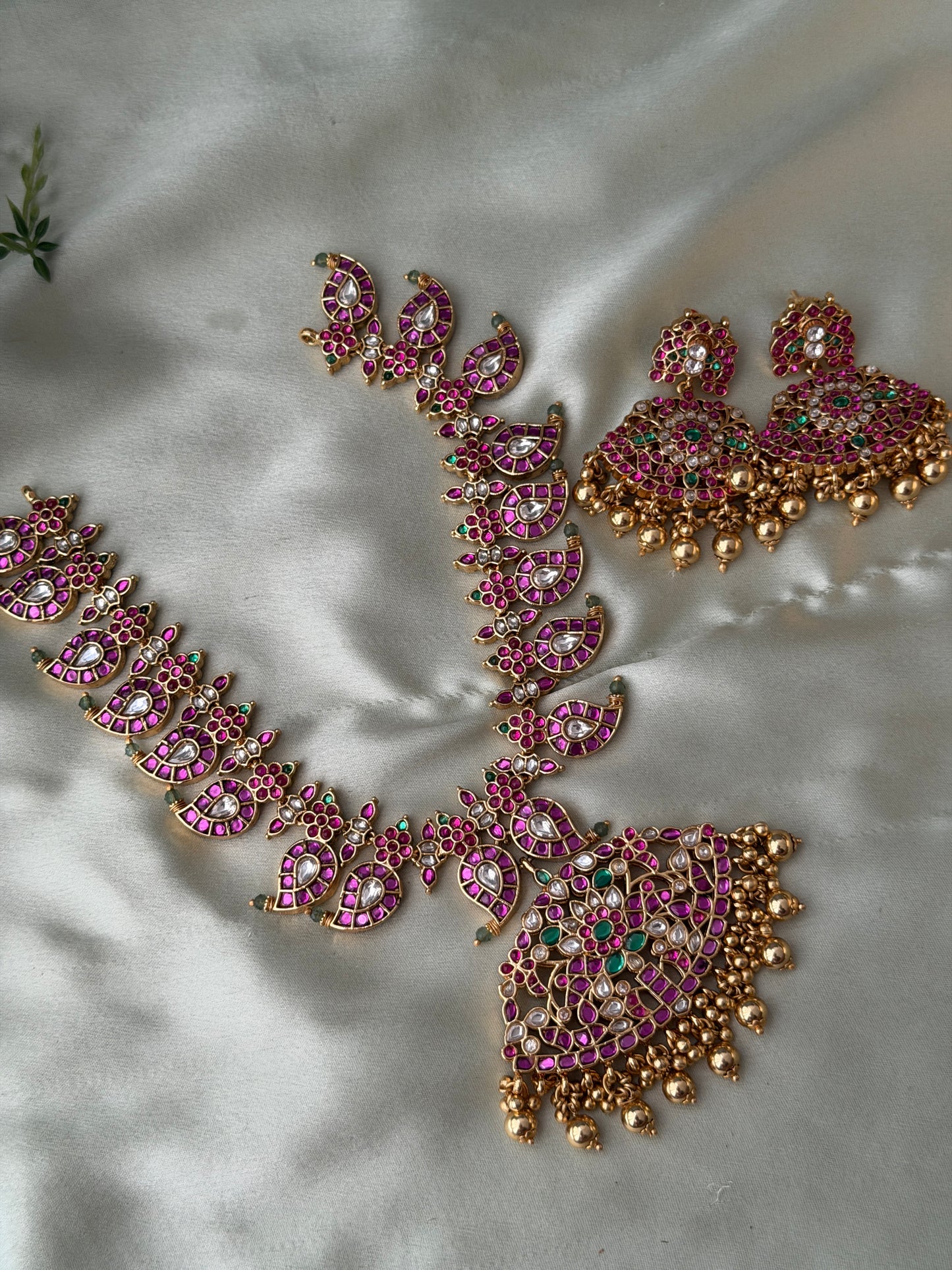 Reversible premium maanga Necklace