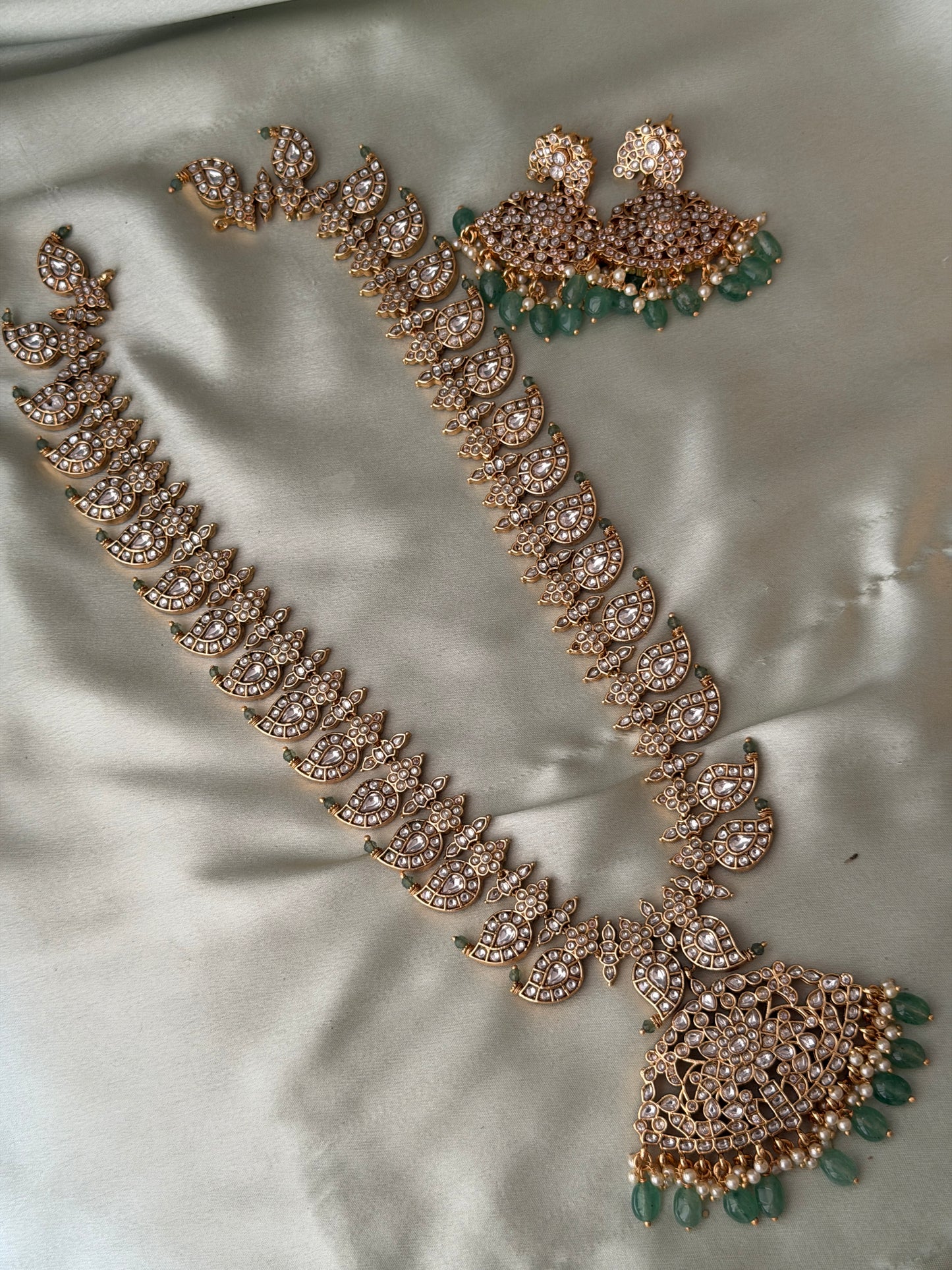 Reversible Premium Maanga Haaram (Pastel Green)