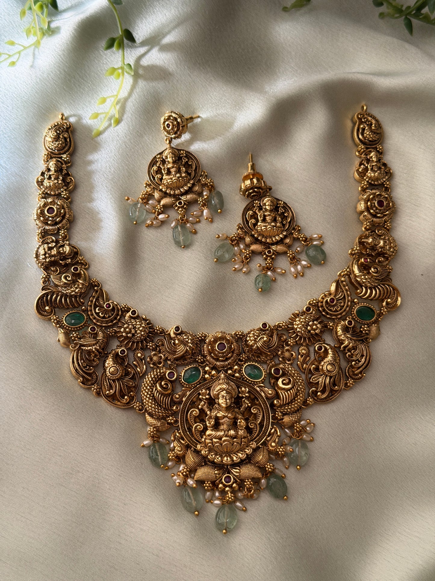 Vriishka Antique Necklace