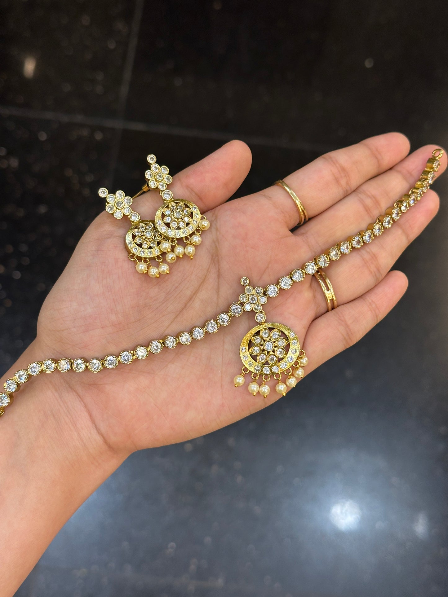 Pooja Hegde Vintage Attigai v2.0