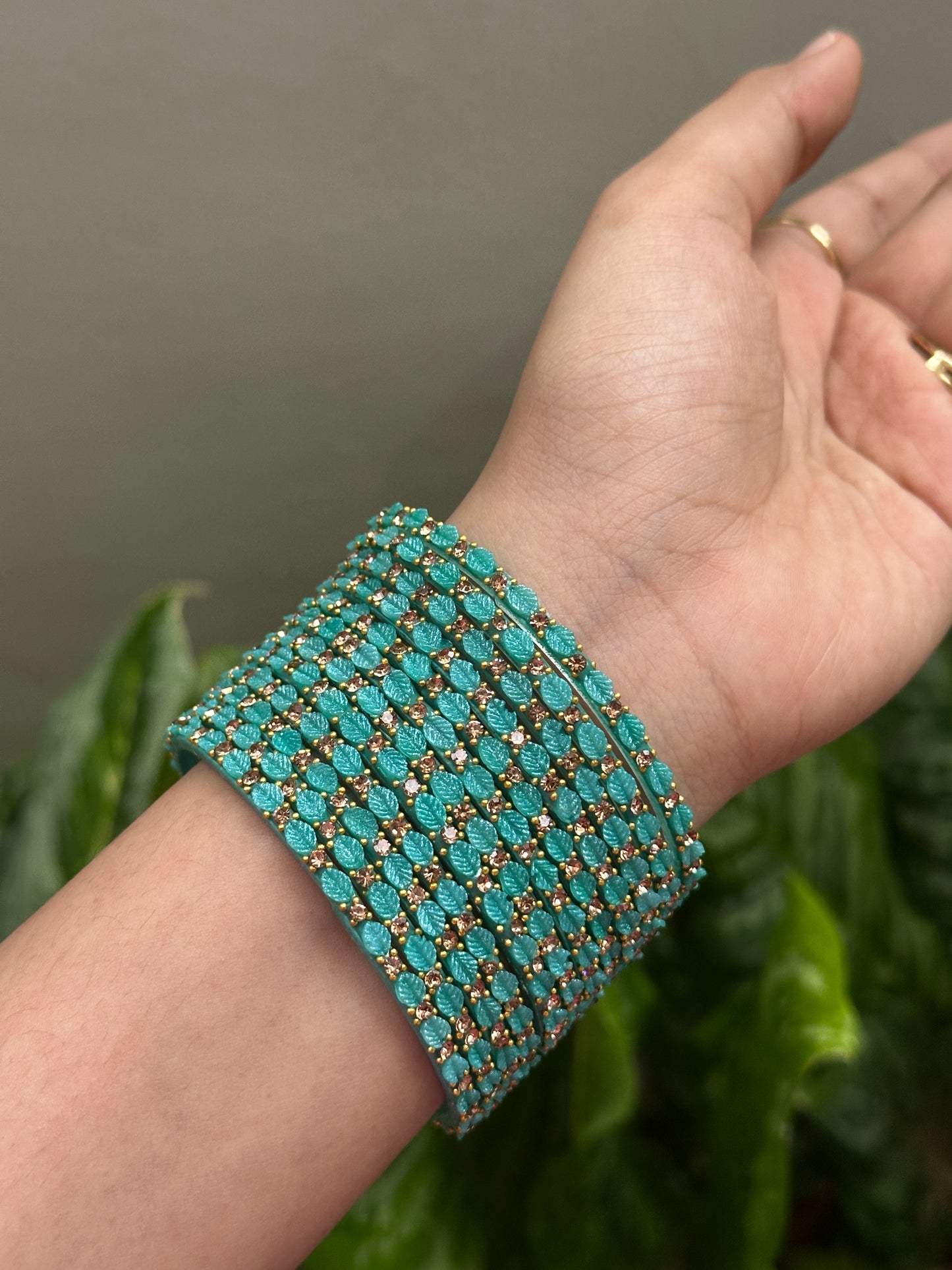 Elai Raindrop Bangles (Per Dozen)