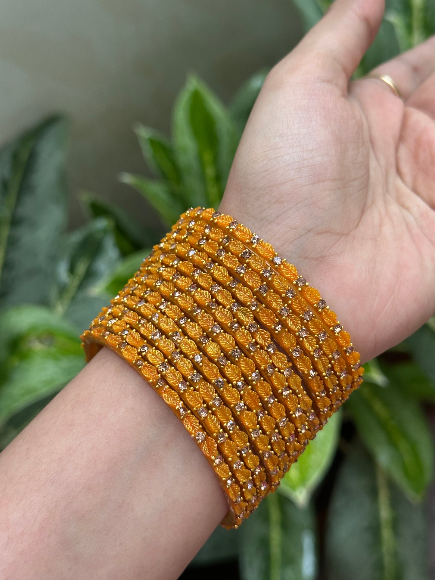 Elai Raindrop Bangles (Per Dozen)