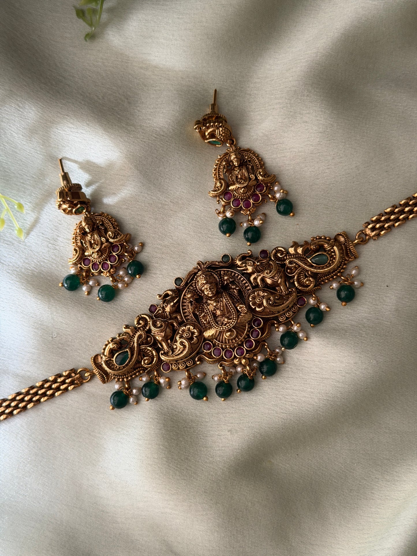 Bhargavi Antique Choker