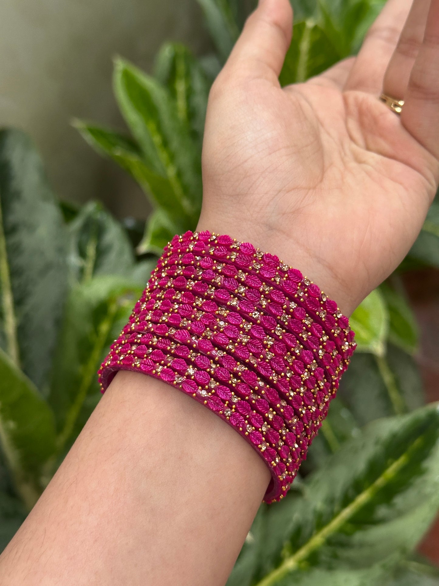 Elai Raindrop Bangles (Per Dozen)