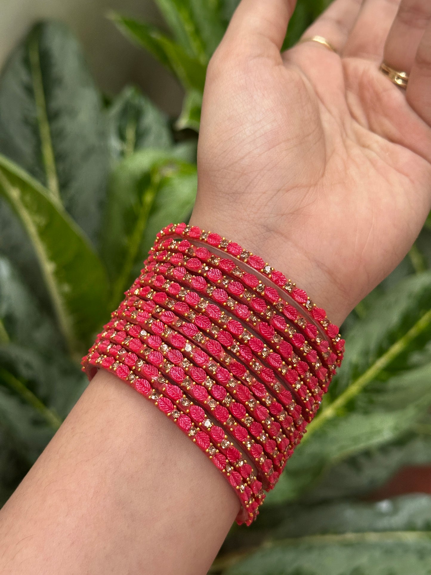 Elai Raindrop Bangles (Per Dozen)