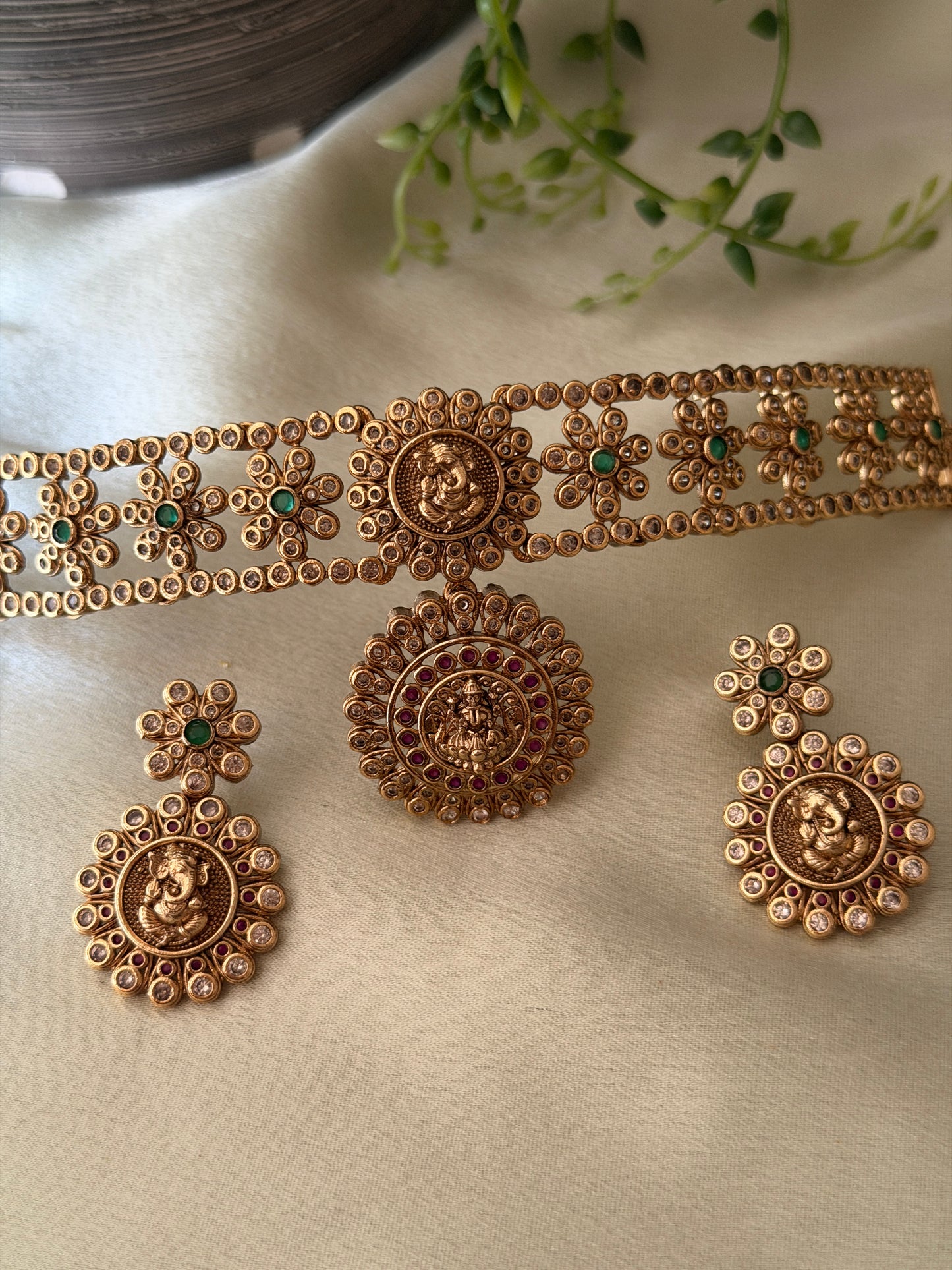 Rishitha Choker set