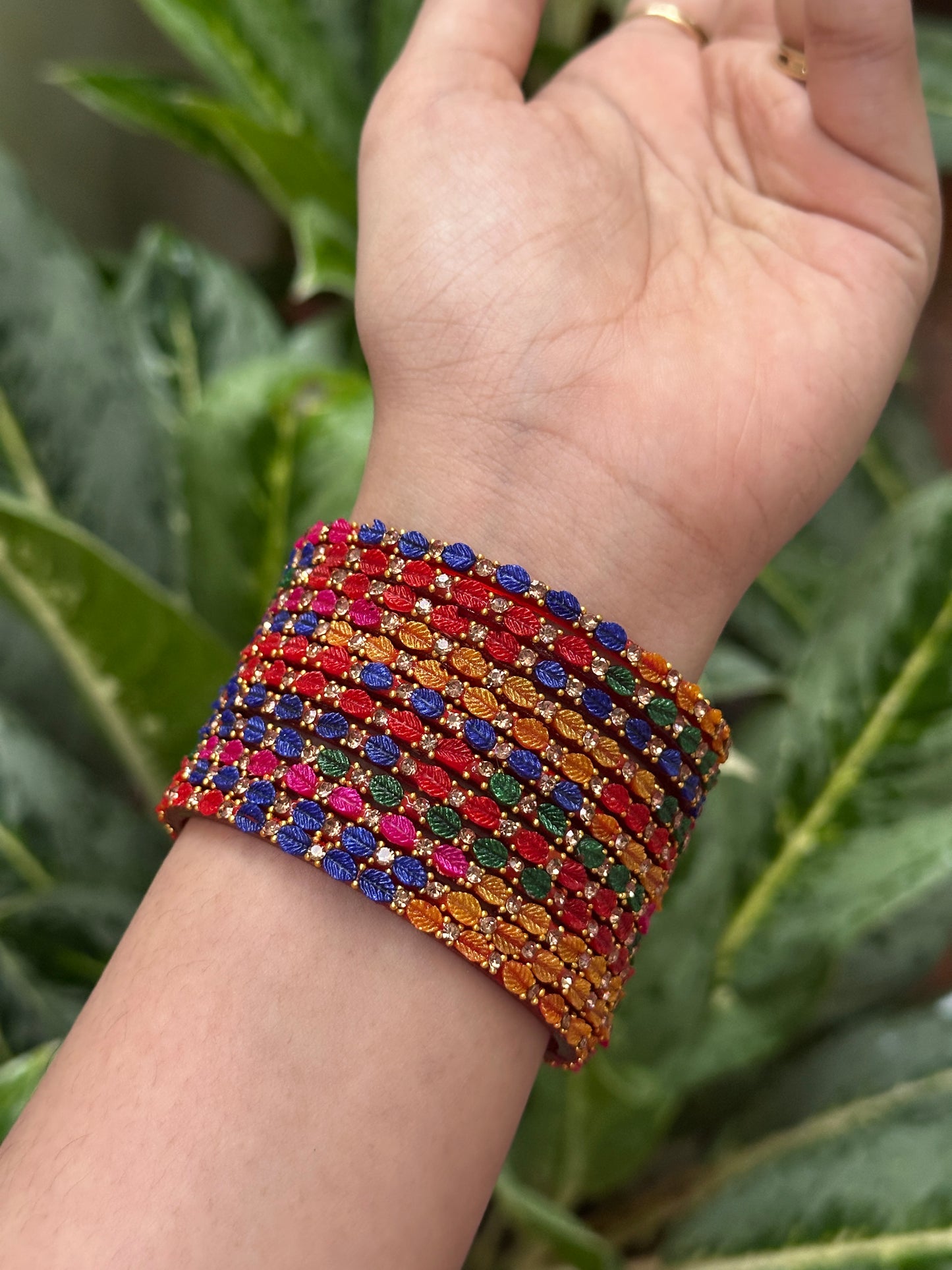 Elai Raindrop Bangles (Per Dozen)