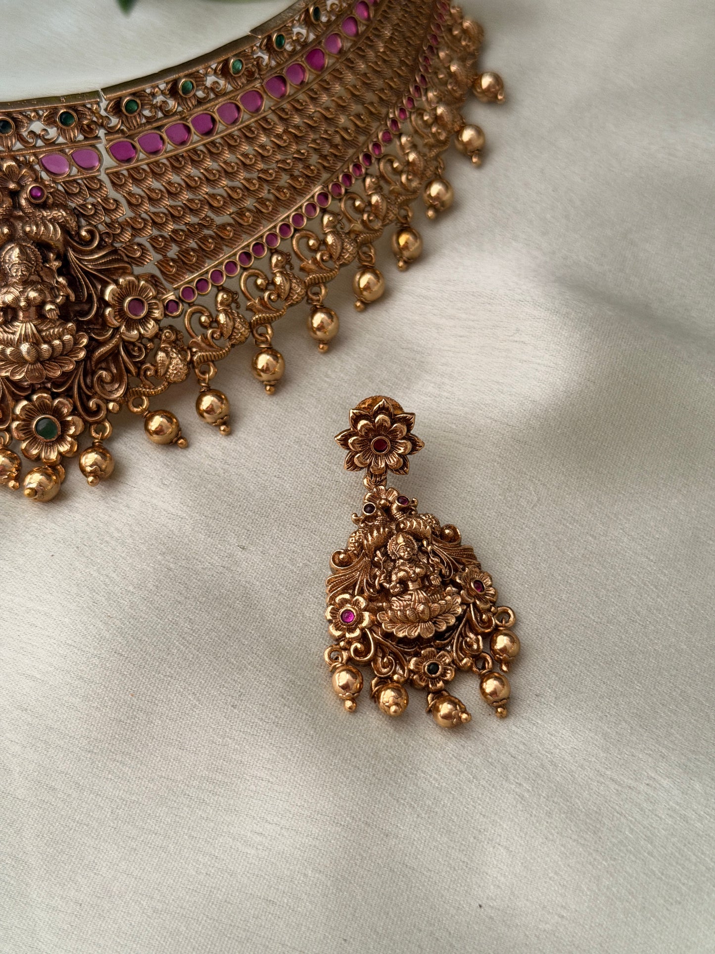 Yazhini Bridal Choker