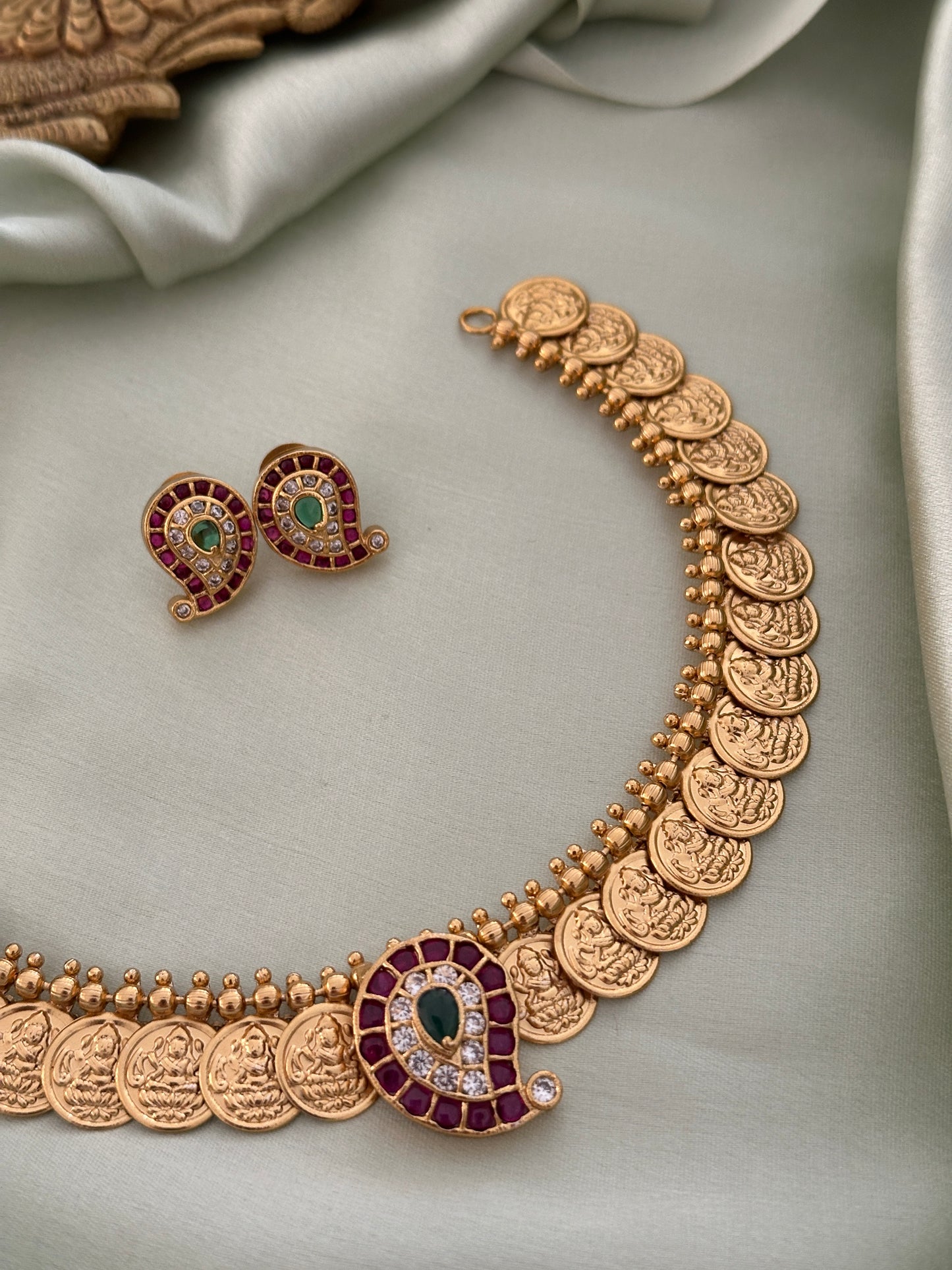 Kaashu Maala with Maanga Pendant