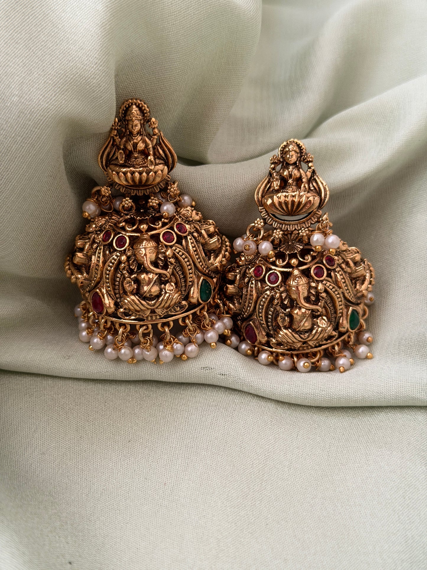 Vinaya Bridal Jhumkas
