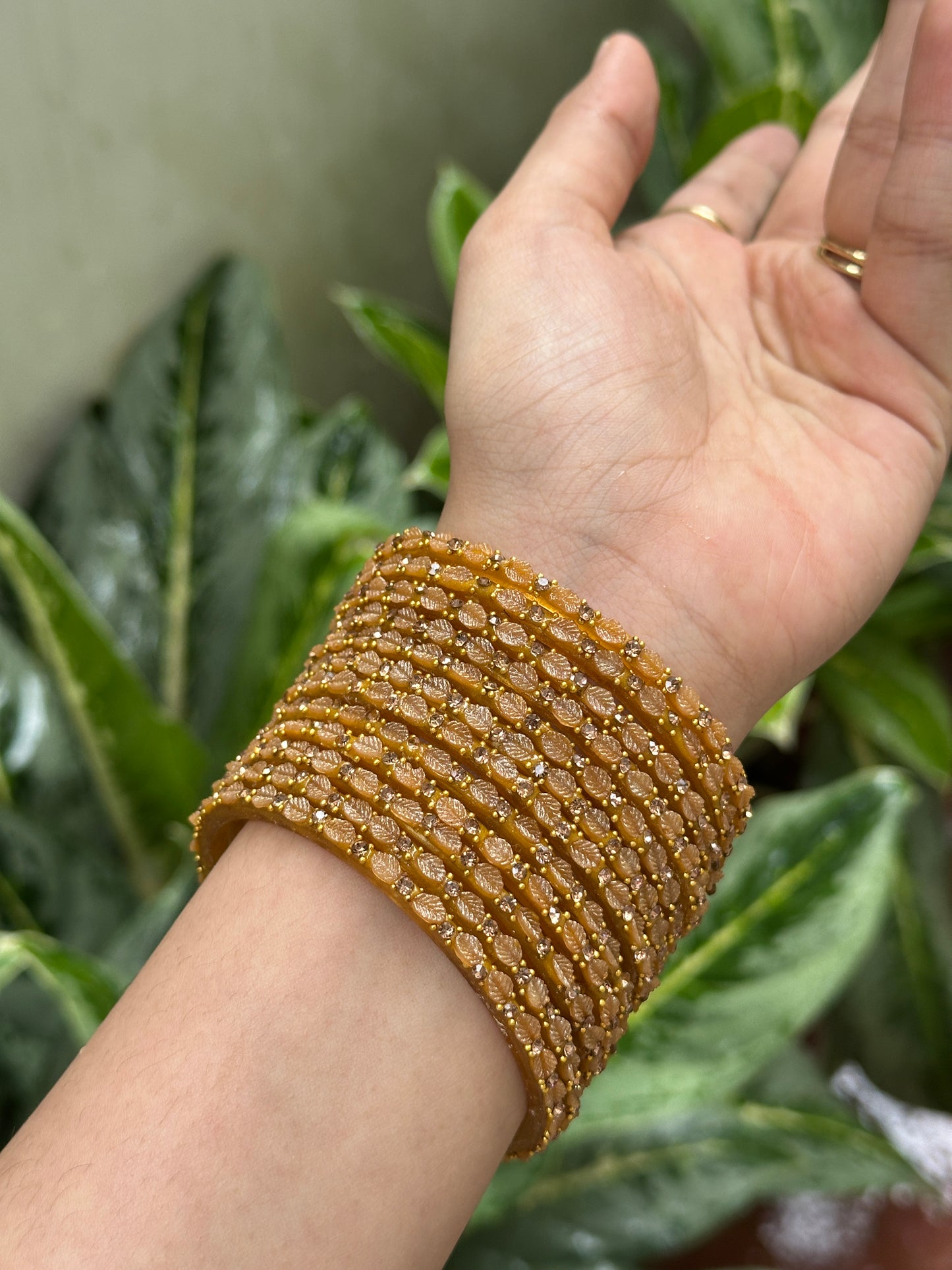 Elai Raindrop Bangles (Per Dozen)