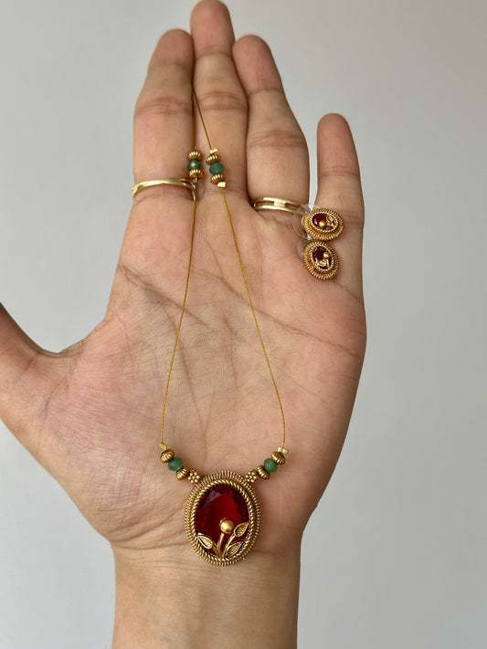 Ball Pendant Invisible Chain