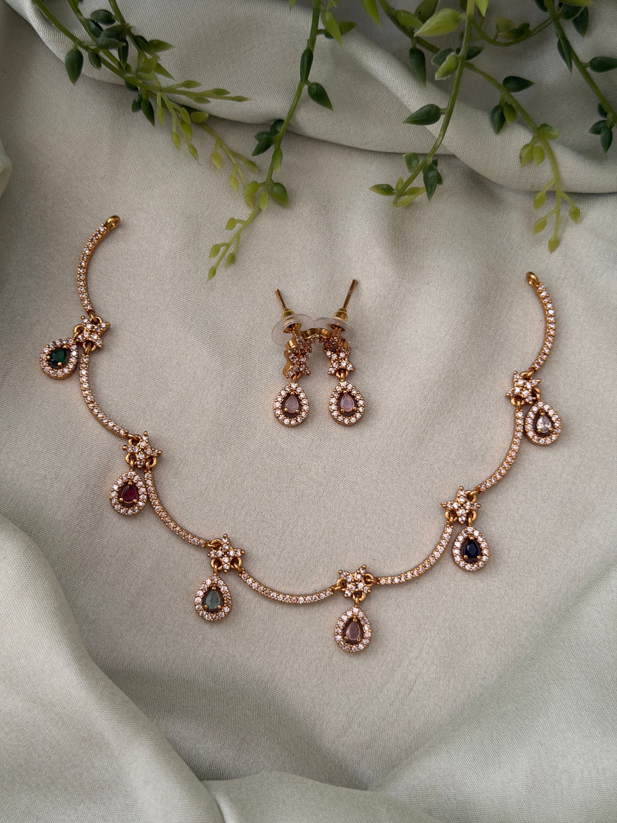 Raindrop AD Necklace