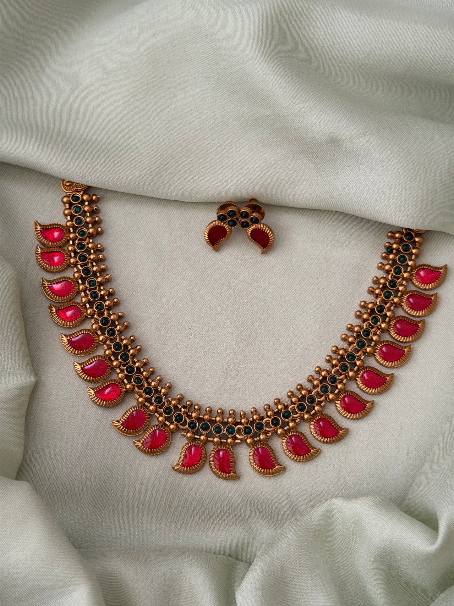 Glossy Enamel Palakka Necklace