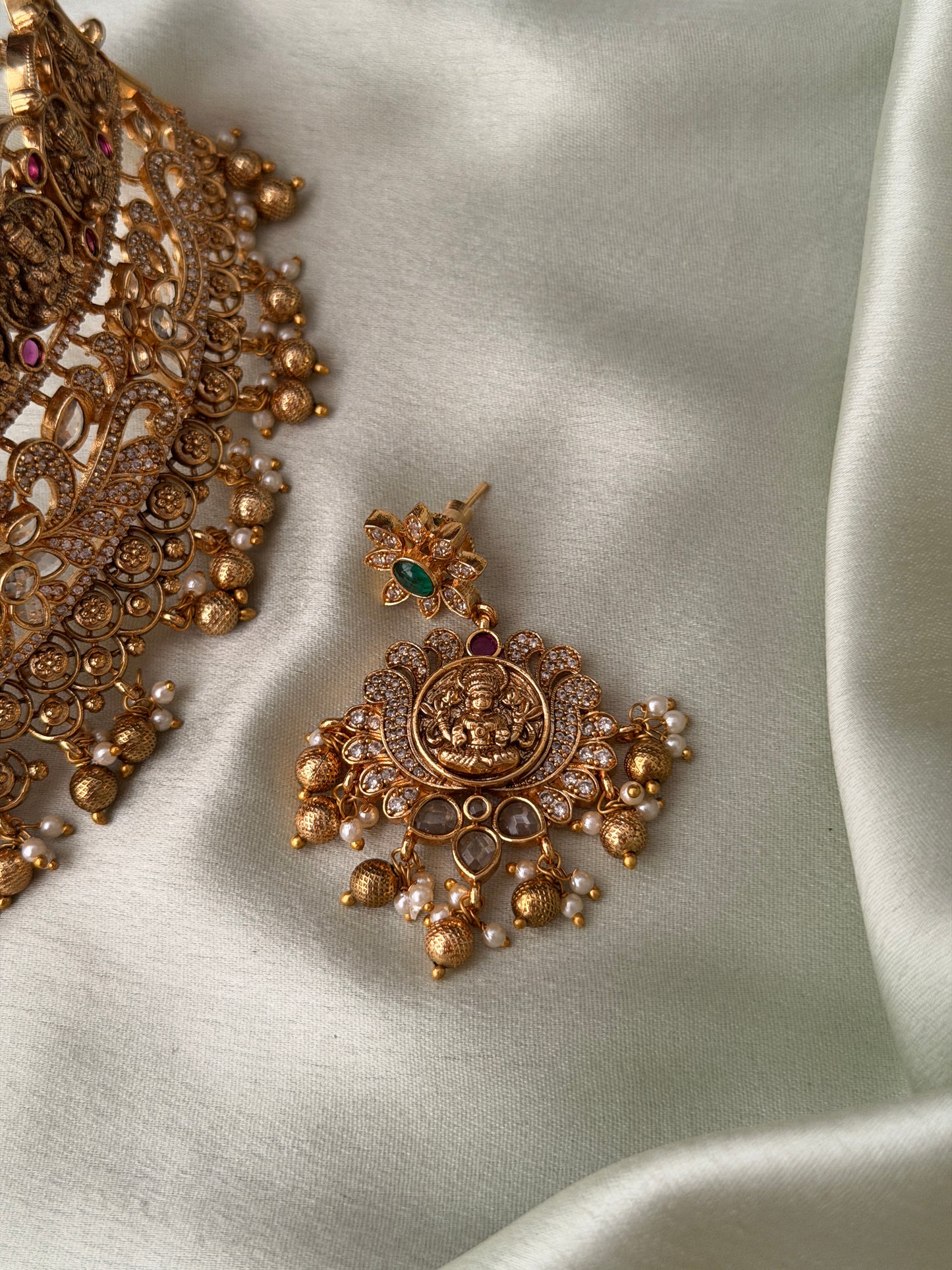 Chetana Bridal choker