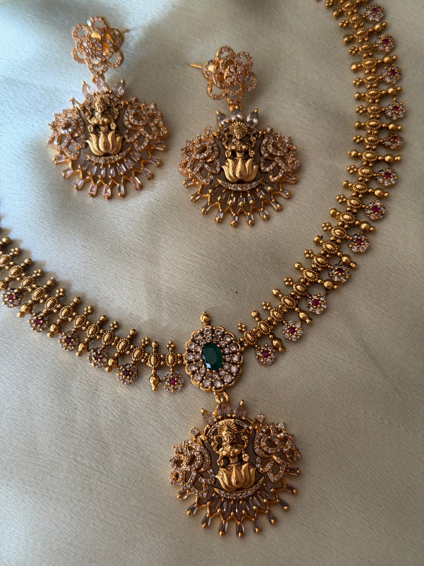 Kshama Devi AD Necklace