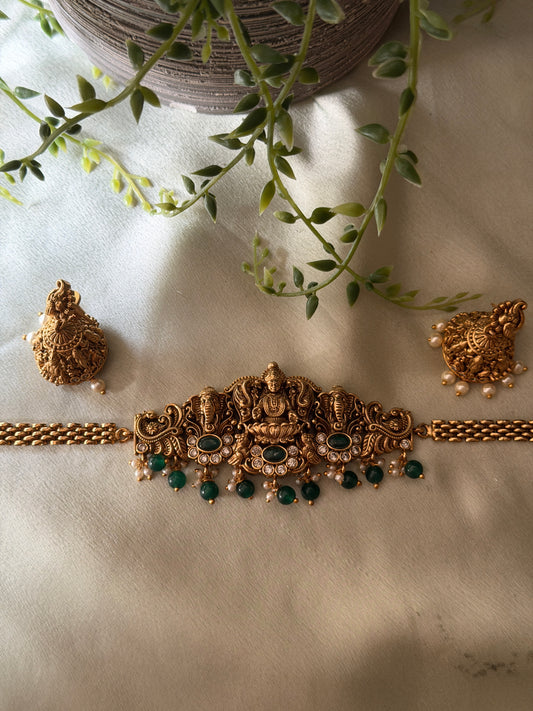 Poorvika Antique Choker