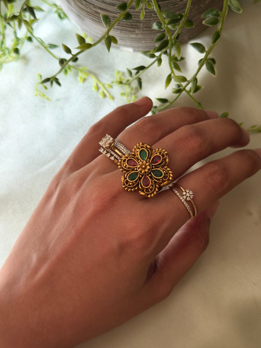 Parul Flora Finger Ring